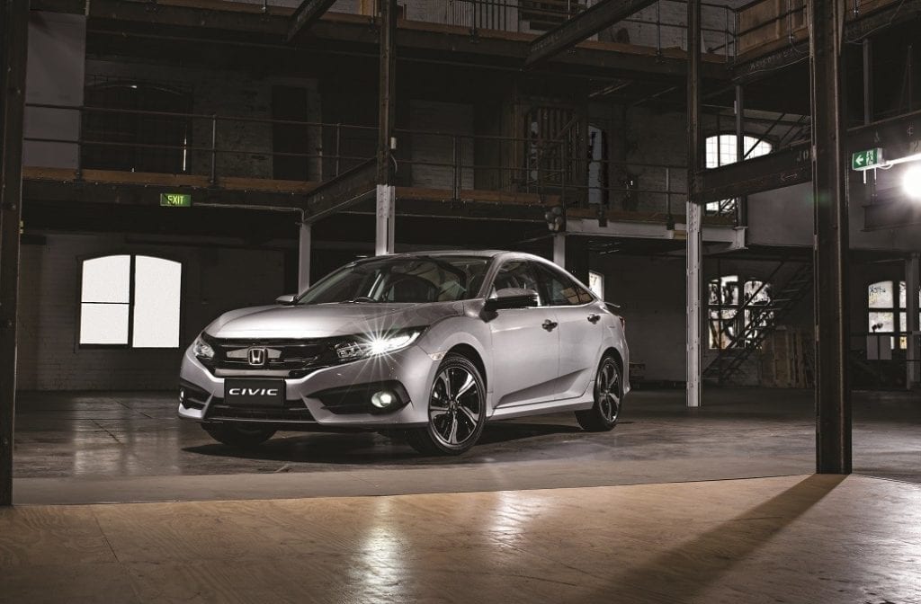 civic-rs-turbo-lunar-silver-front-warehouse