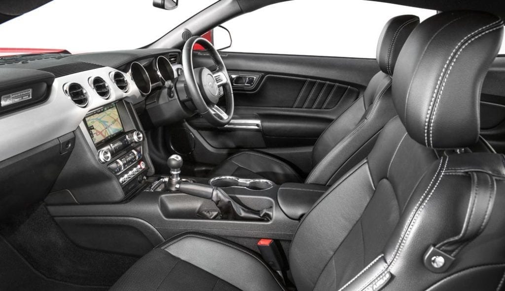 ford-mustang-interior