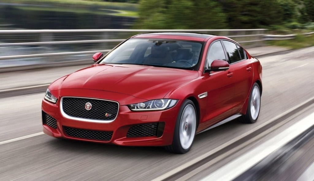 jaguar-xe-dynamic