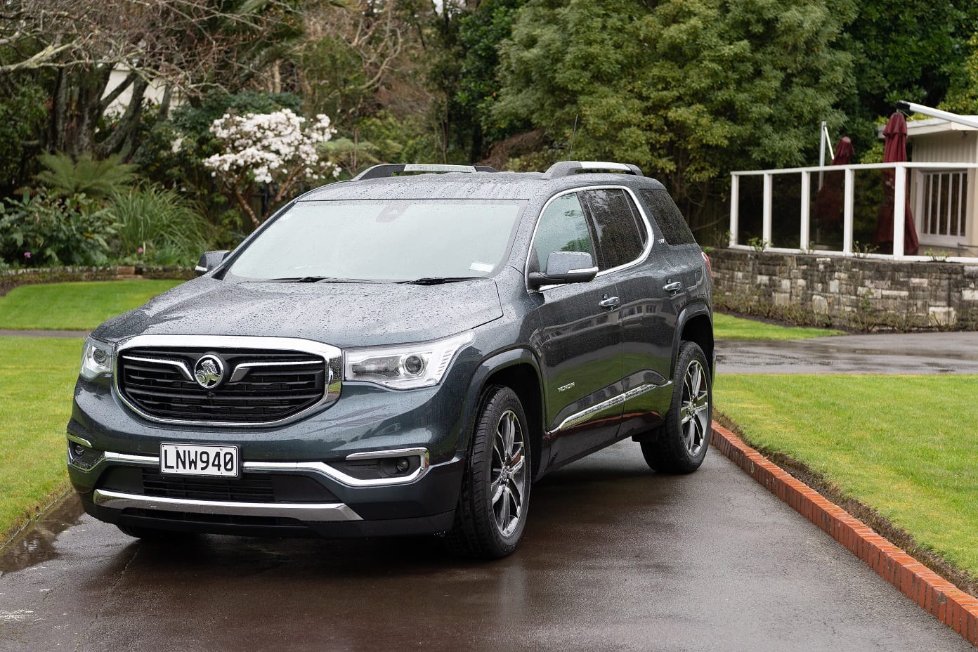 GM Holden Acadia New Zealand