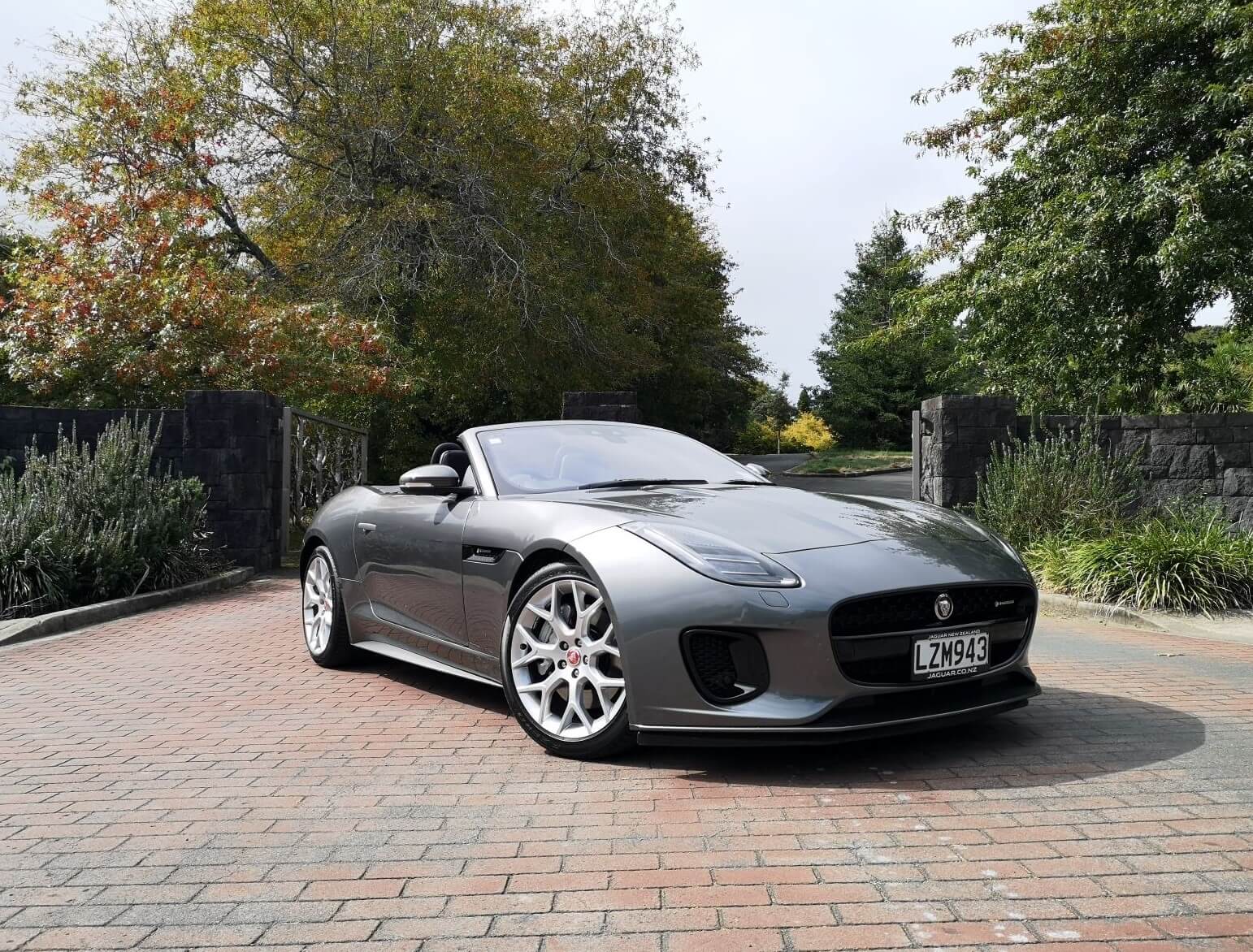 Jaguar F-Type P300 Convertible Review