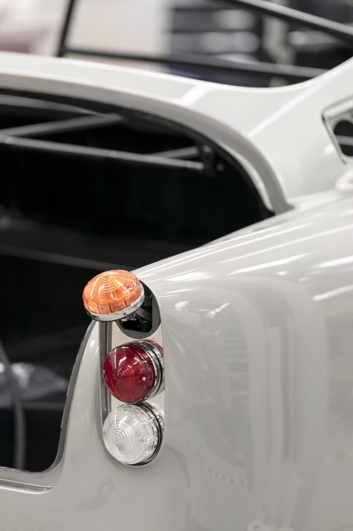 Aston Martin DB5 Goldfinger Continuation