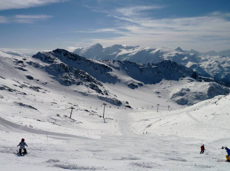 Slopes Alpe d'Huez Le Tunnel