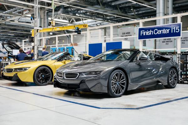 BMW i8