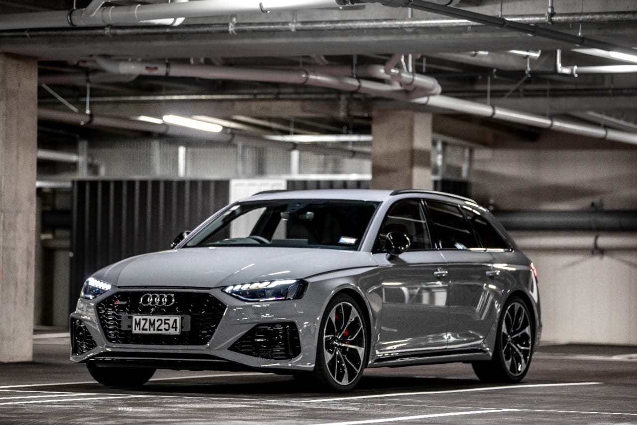 Audi RS 4 Avant NZ