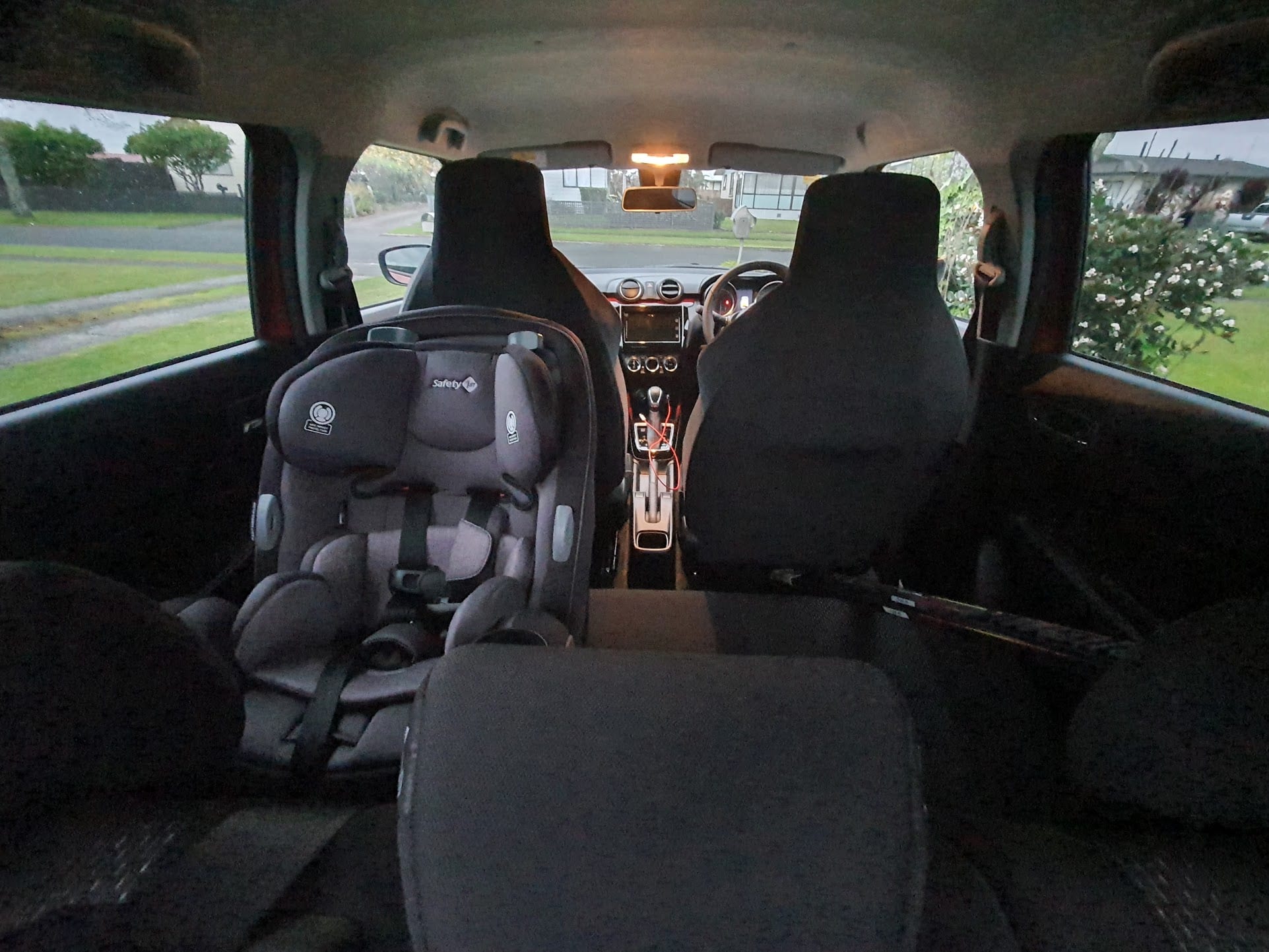 Suzuki Swift Sport interior