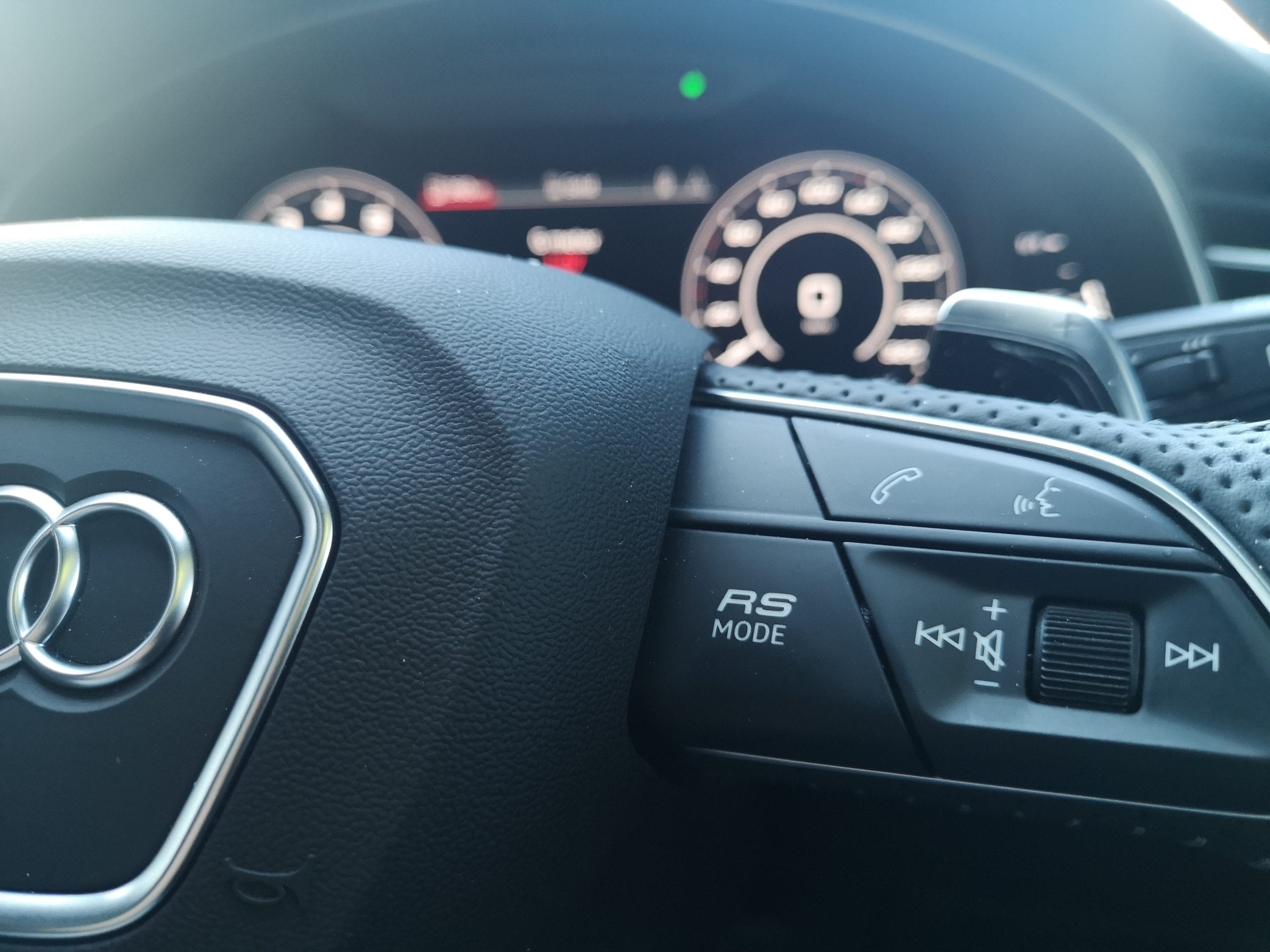2021 Audi RSQ8 review NZ
