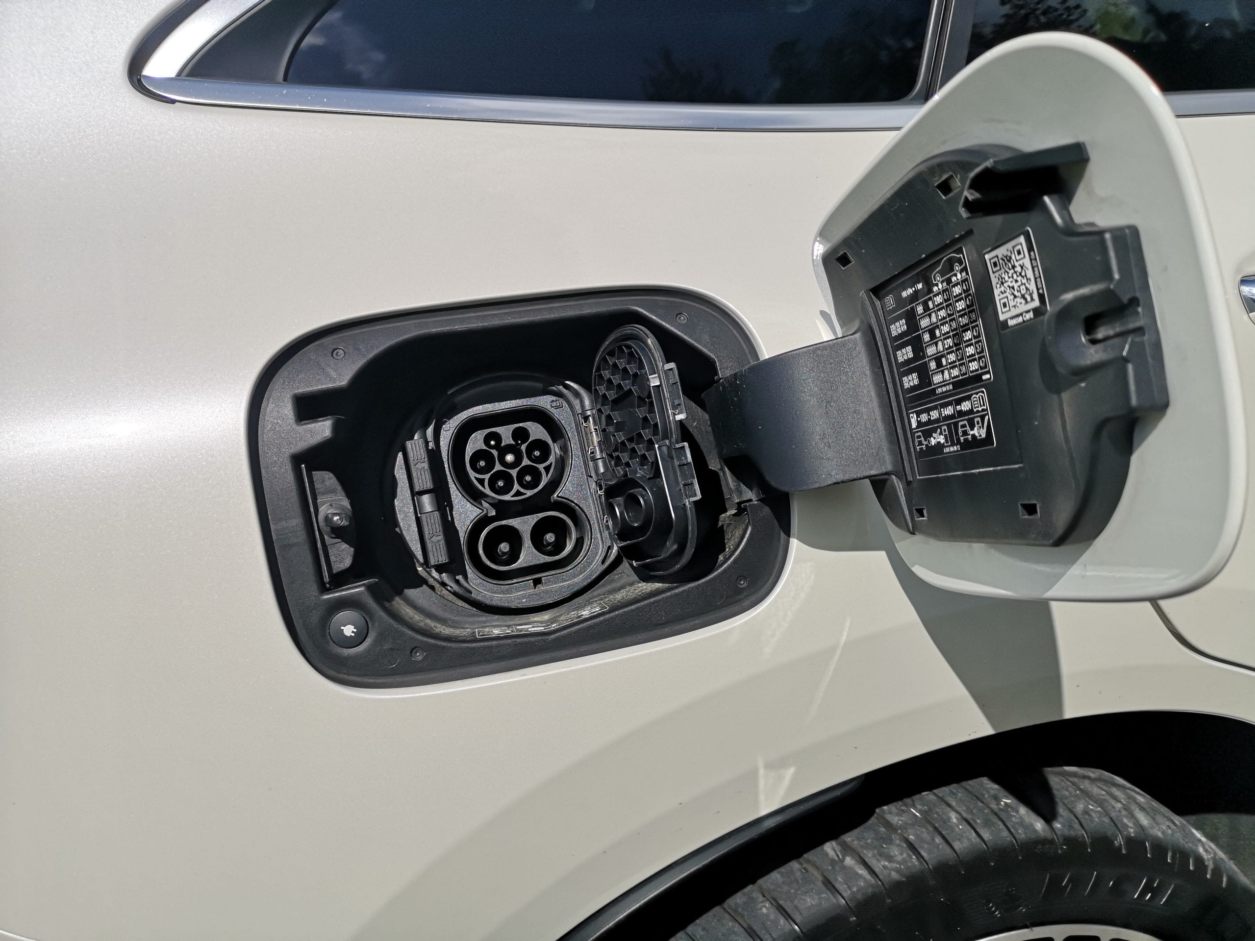 Mercedes-Benz EQC 400 review NZ