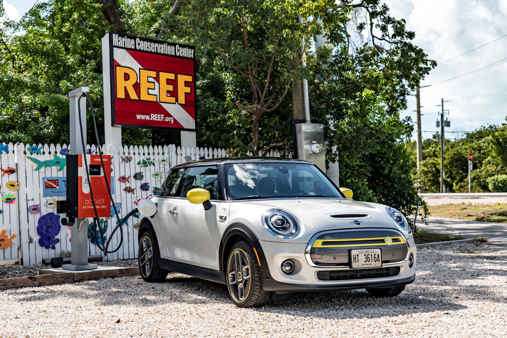 Mini E charging up