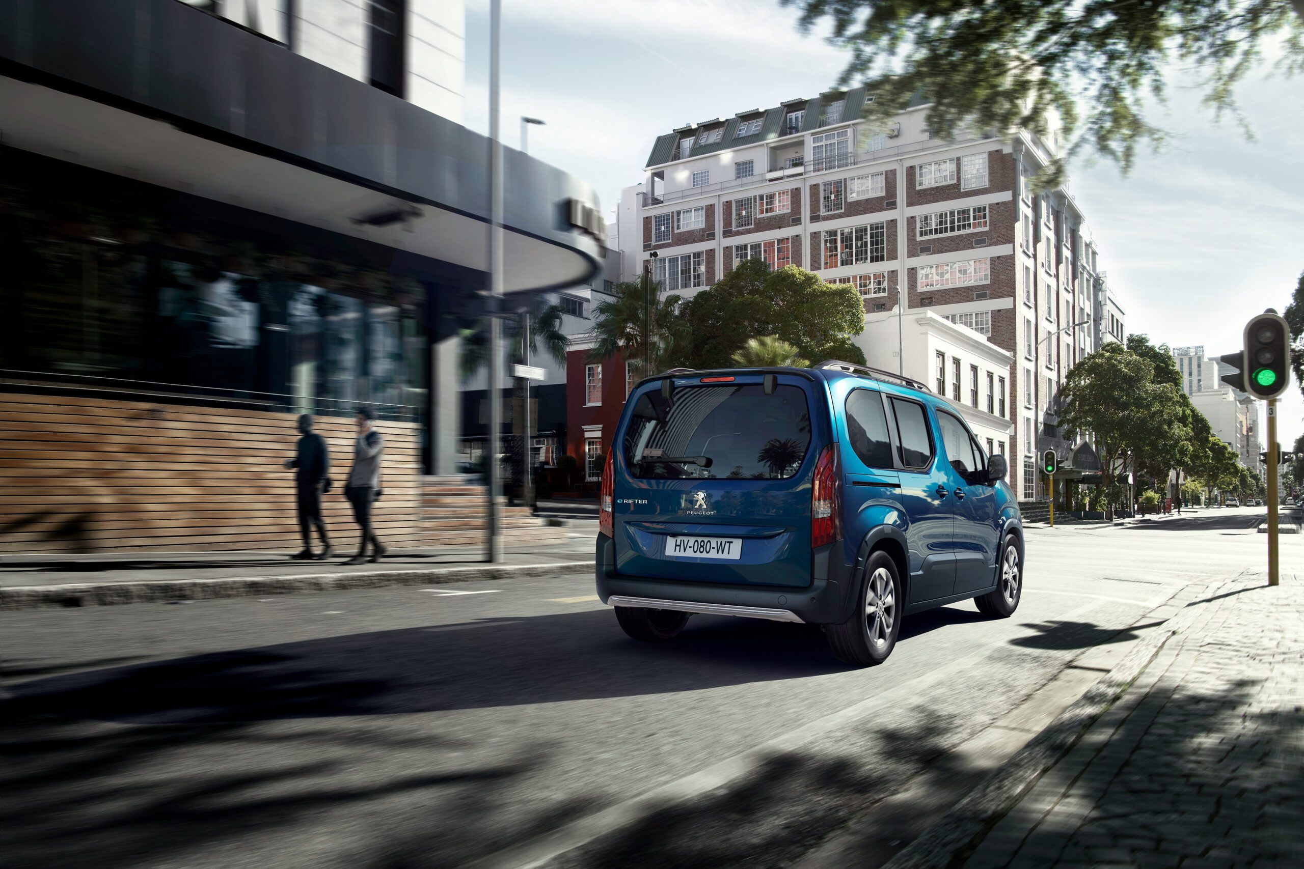 PEUGEOT eRIFTER