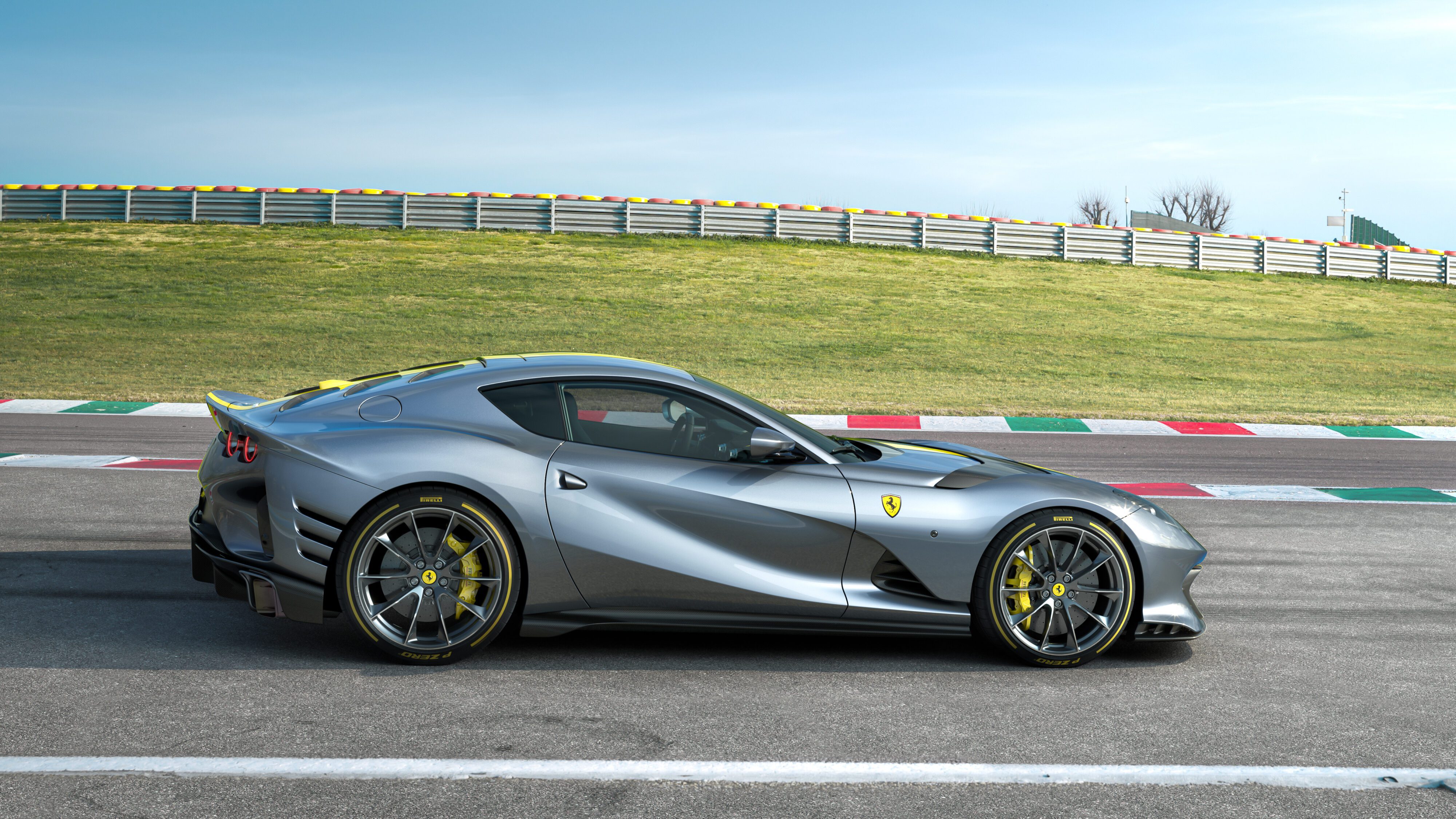 Ferrari 812 V12 Superfast Limited Edition