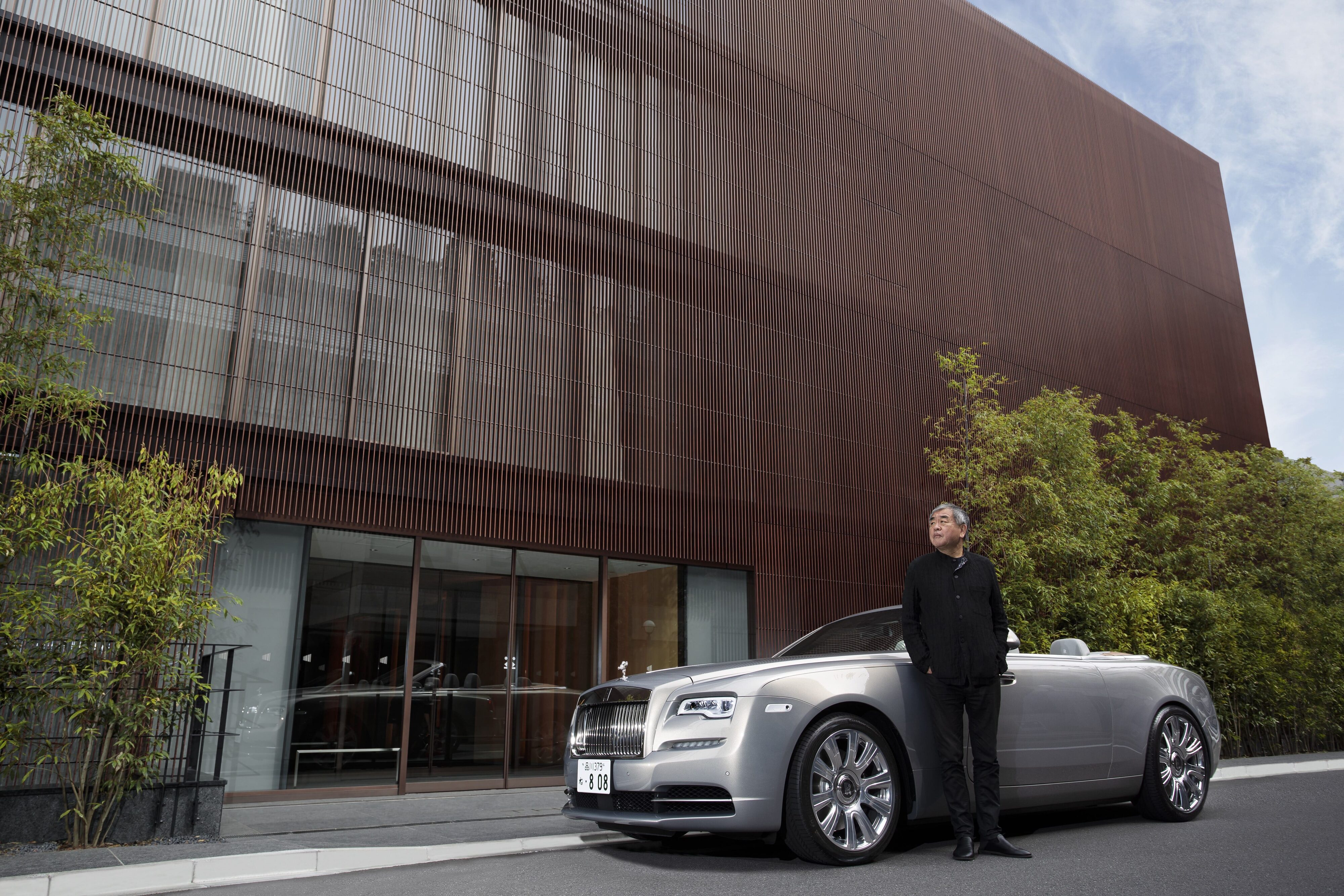 Kengo Kuma and Rolls-Royce Dawn at The Kita, Japan-min
