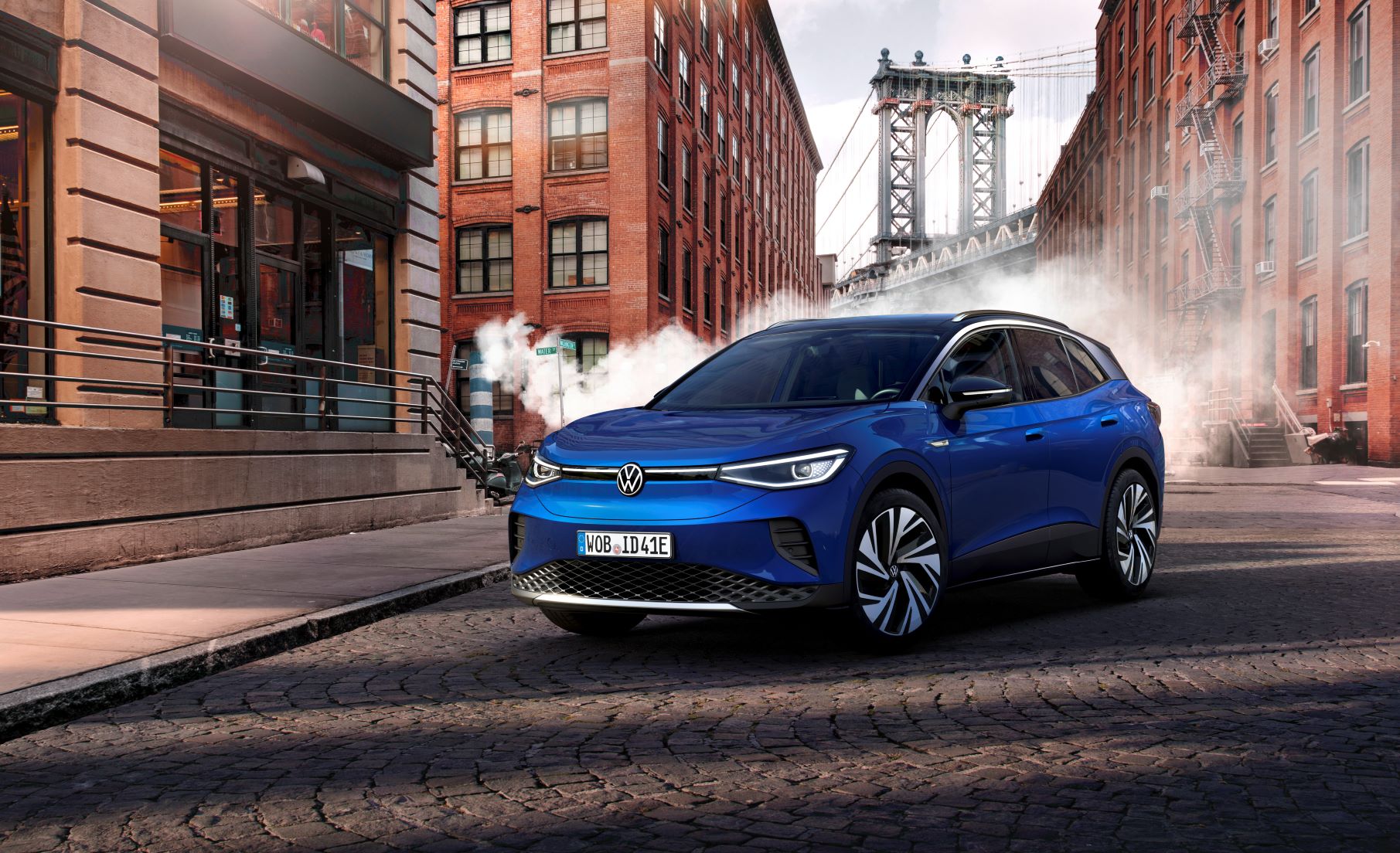 VW's new ID4 in blue