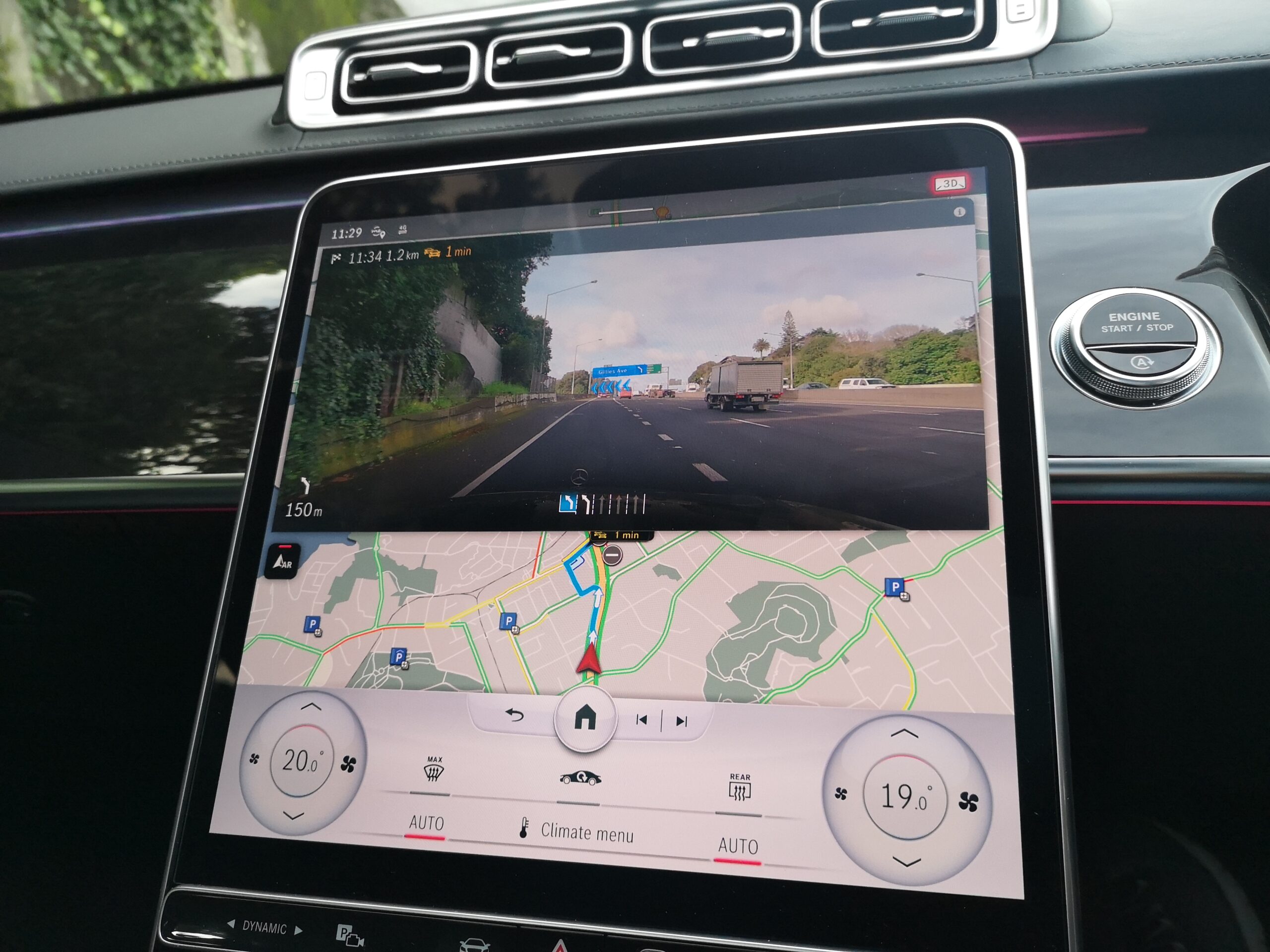Augmented reality navigation