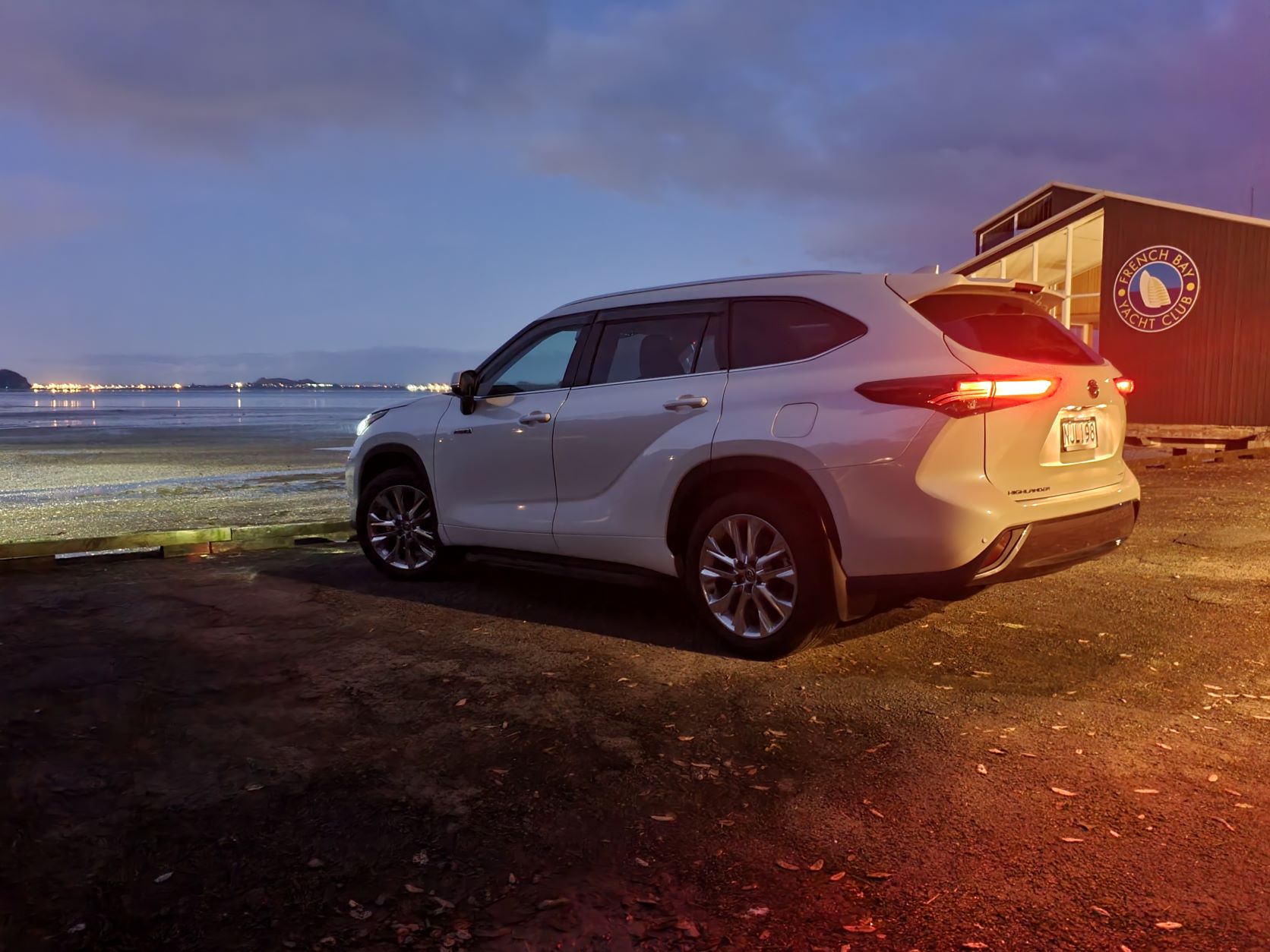 Rear three quarter shot of the Toyota Highlander Limited ZR Hybrid