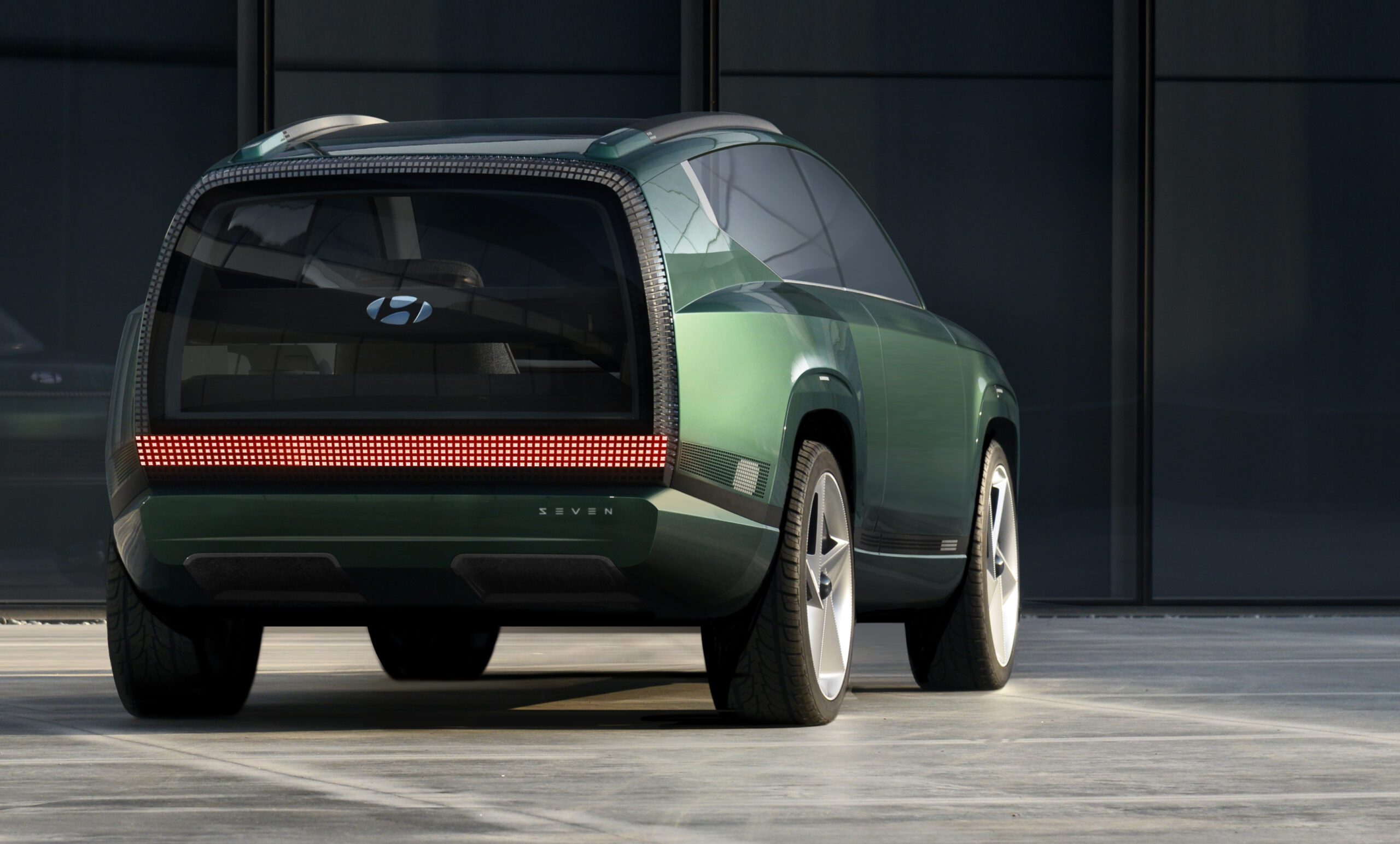 Hyundai Seven