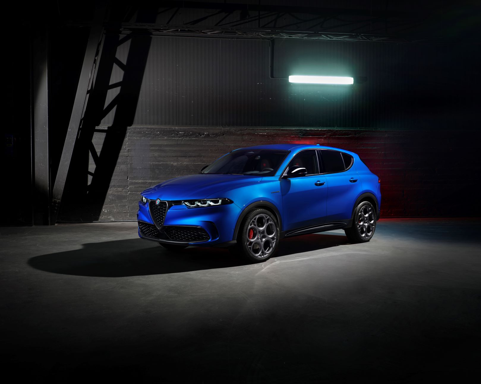 2022 Alfa Romeo Tonale in Blue