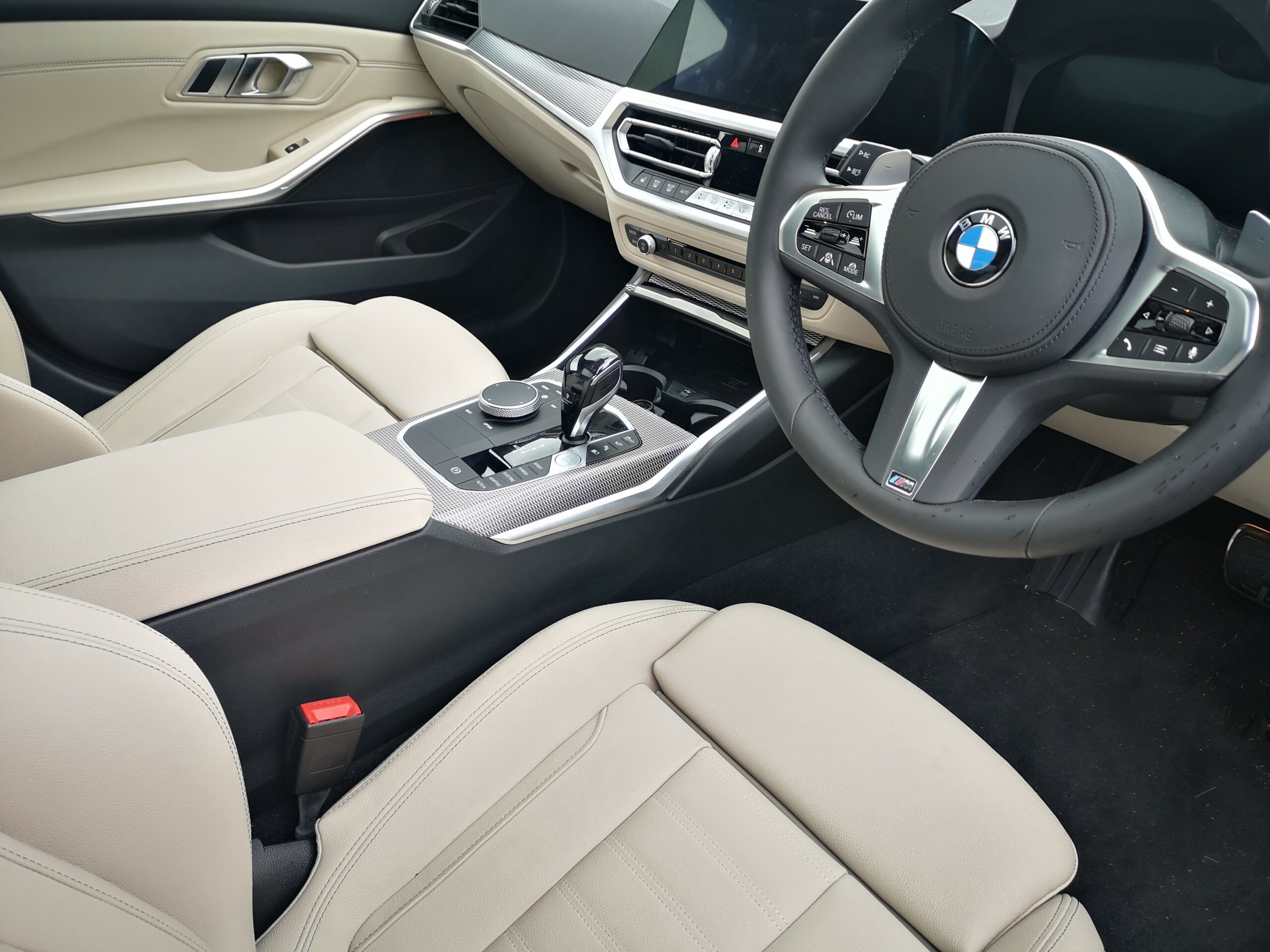 BMW 330e PHEV review NZ