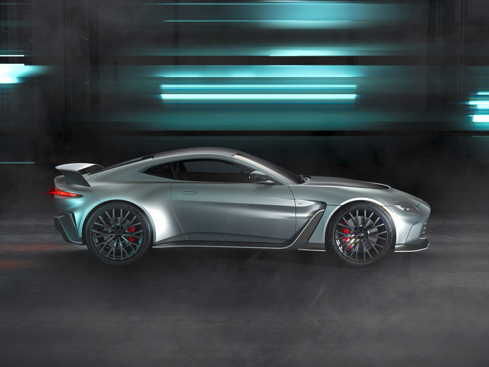 Side view of the new Aston Martin V12 Vantage