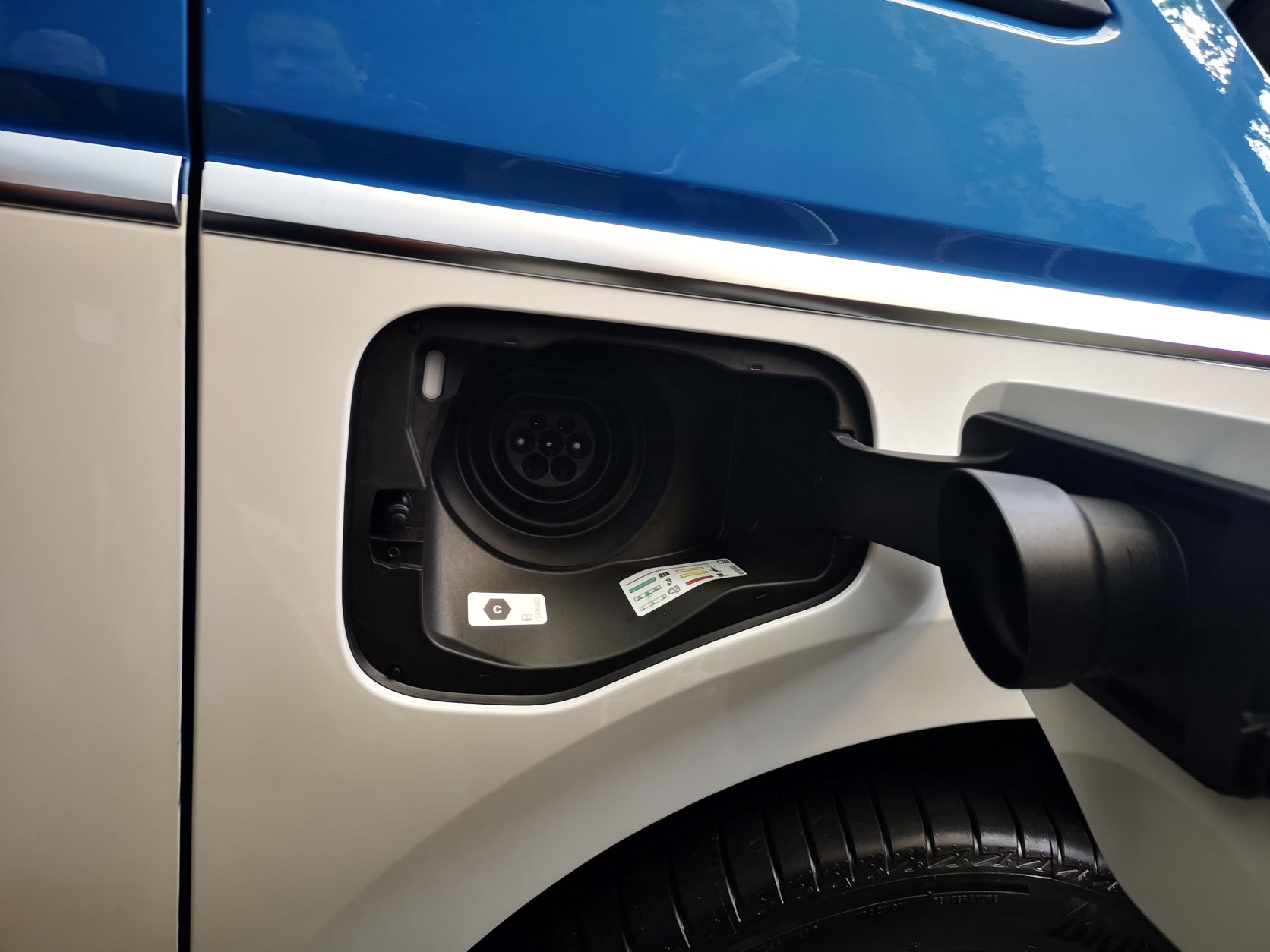 VW T7 PHEV Multivan review NZ