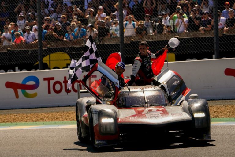 Toyota win 24hours