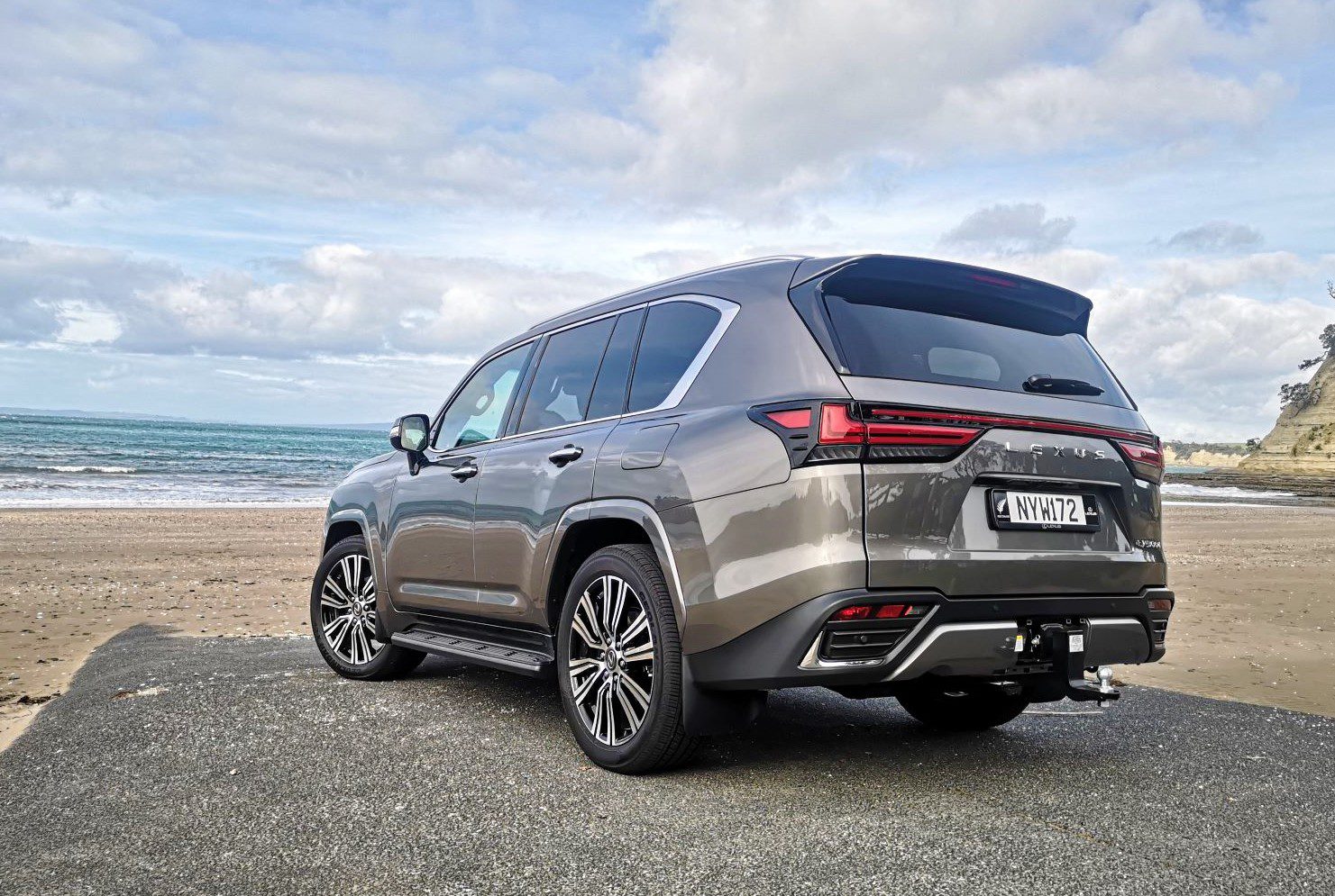 2022 Lexus LX 500d review NZ