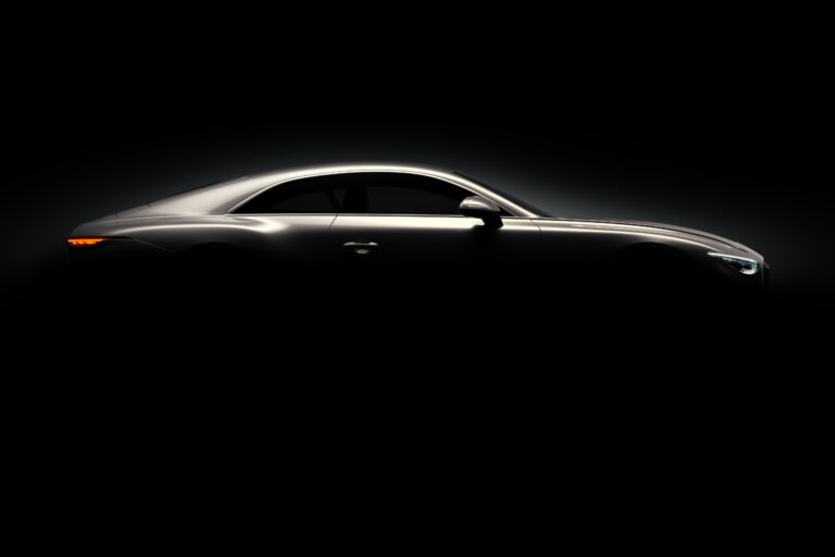 Silhouette of the Bentley Mulliner Batur GT car