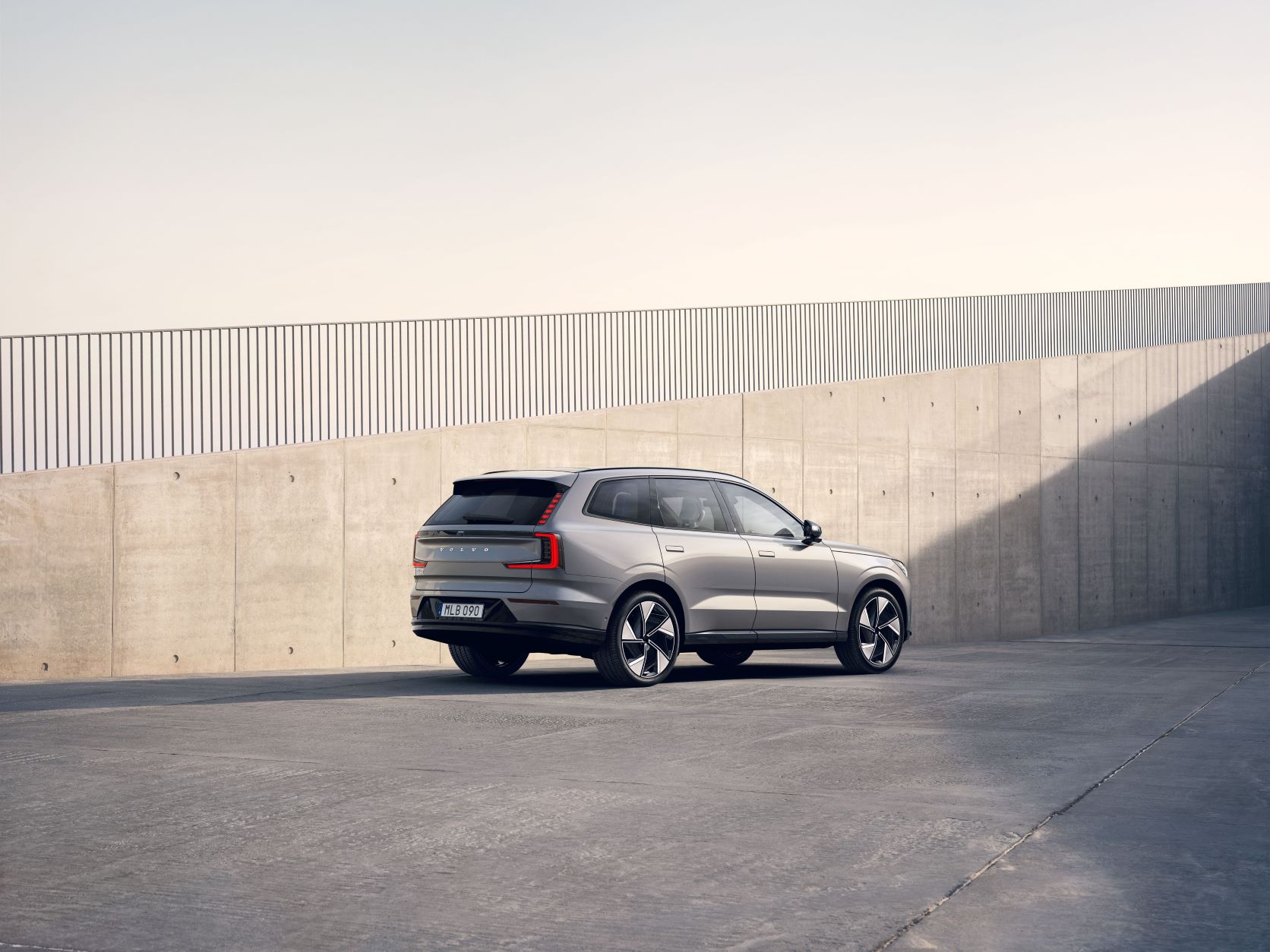 Volvo EX90 NZ