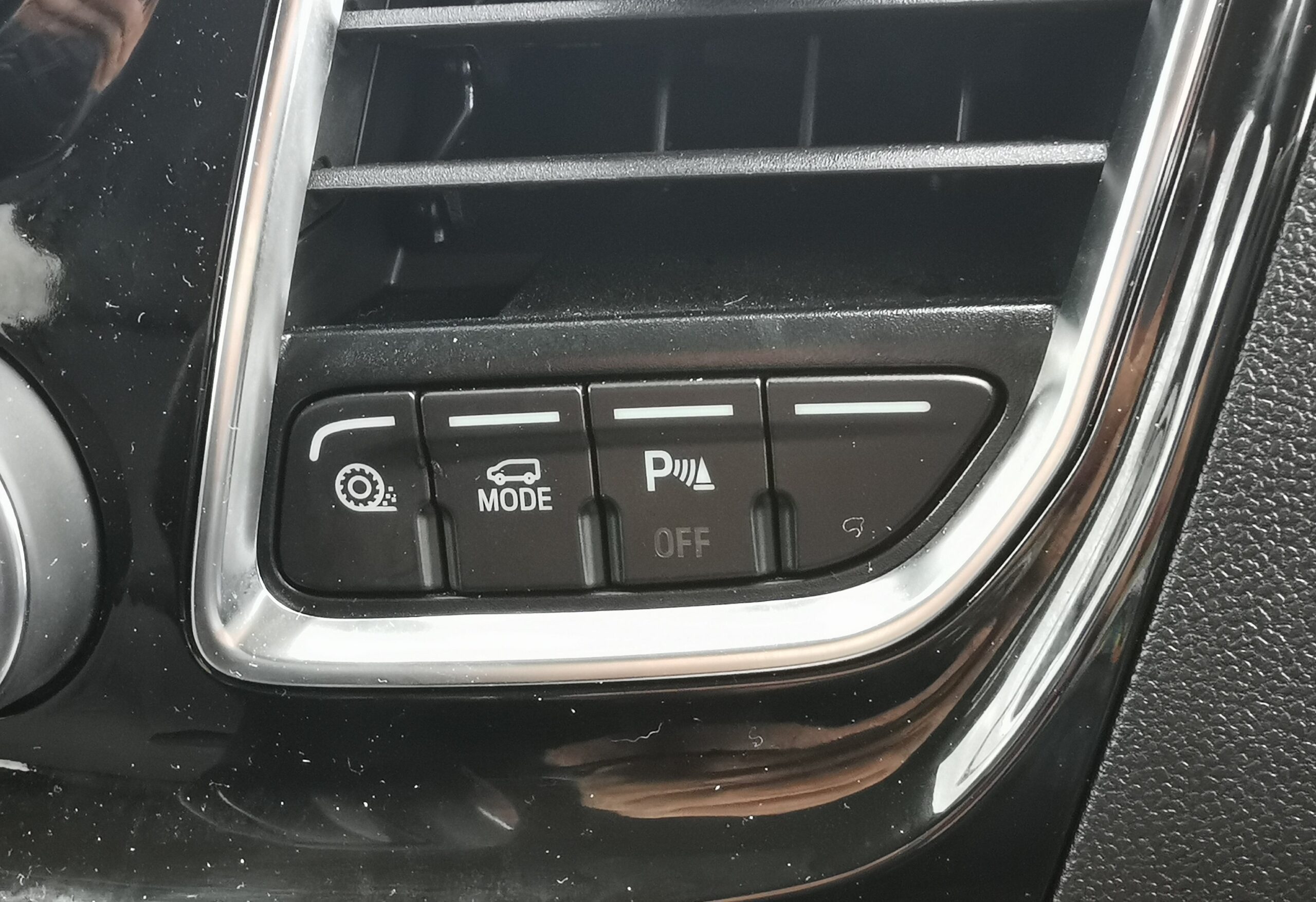 Ford Tourneo PHEV review NZ
