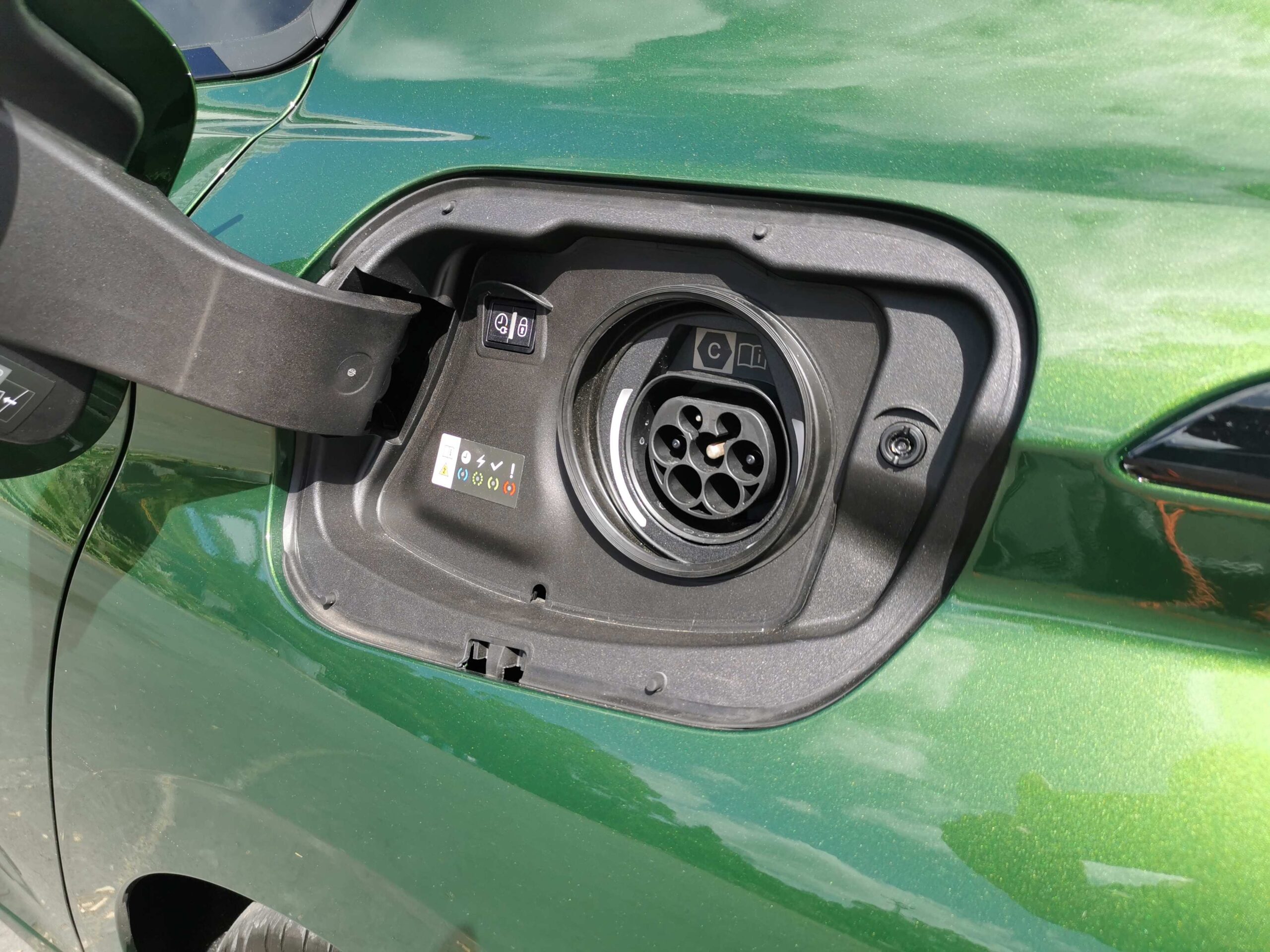 Peugeot 308 PHEV review NZ