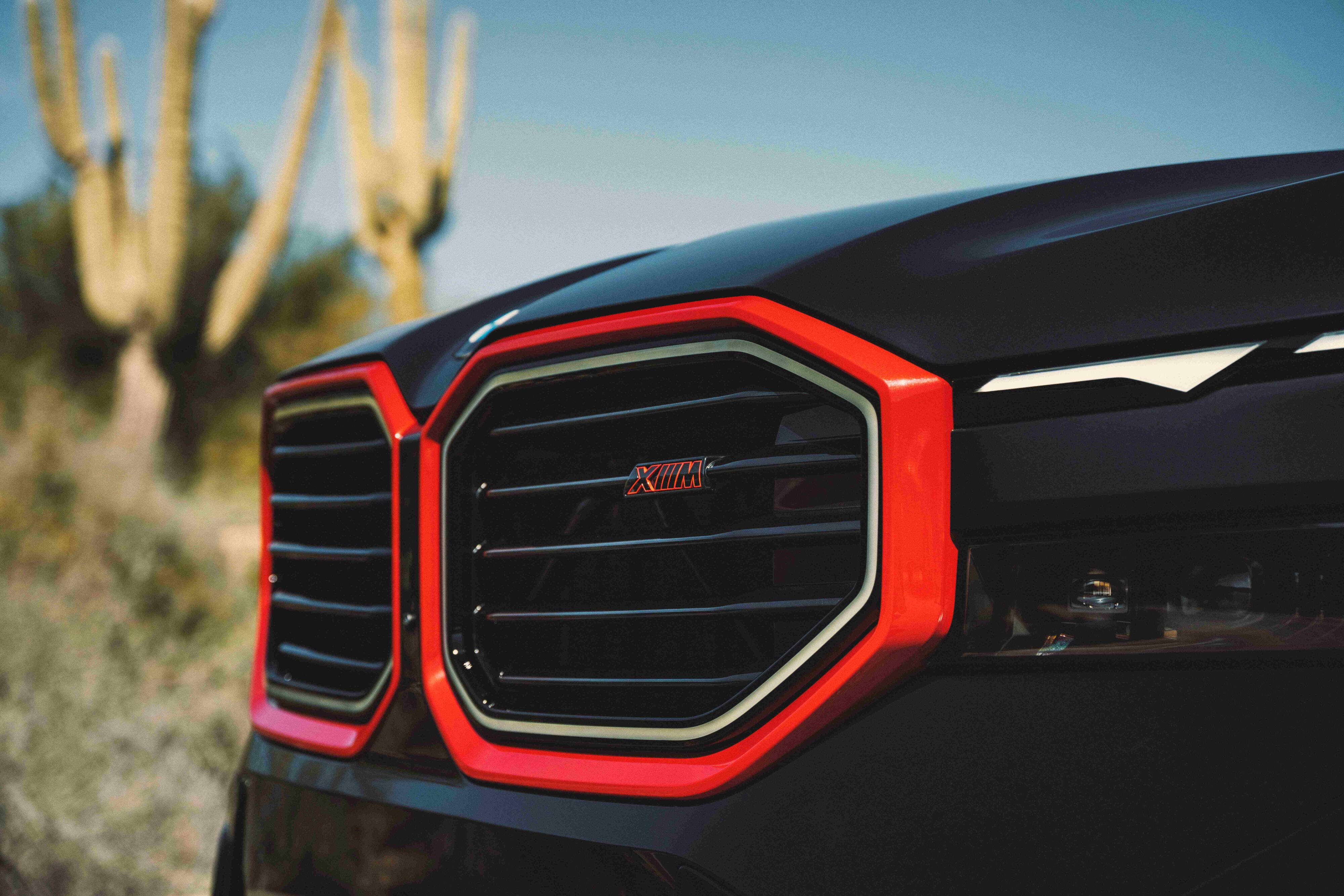 BMW XM Label Red