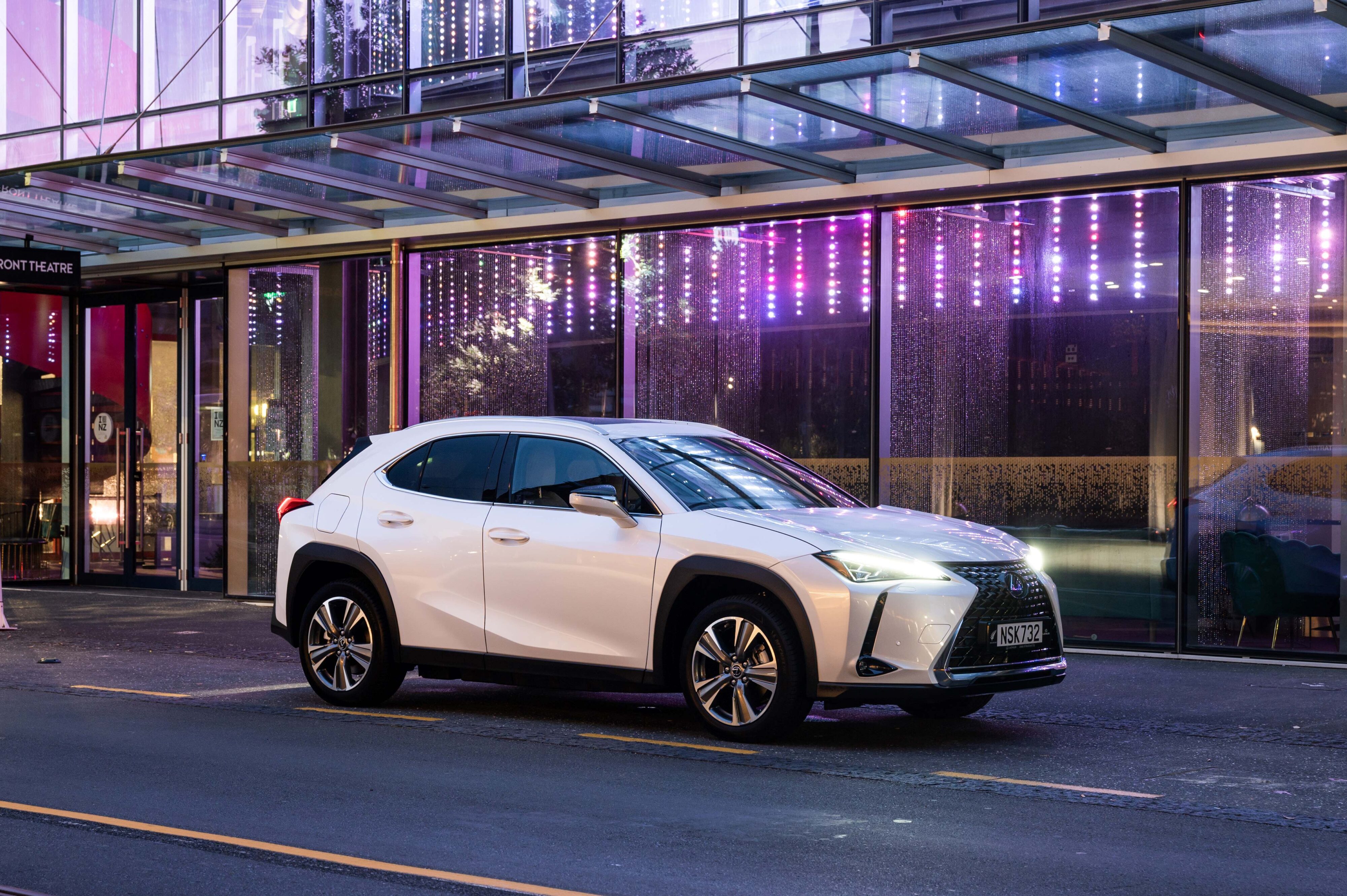 Lexus UX 300e Limited