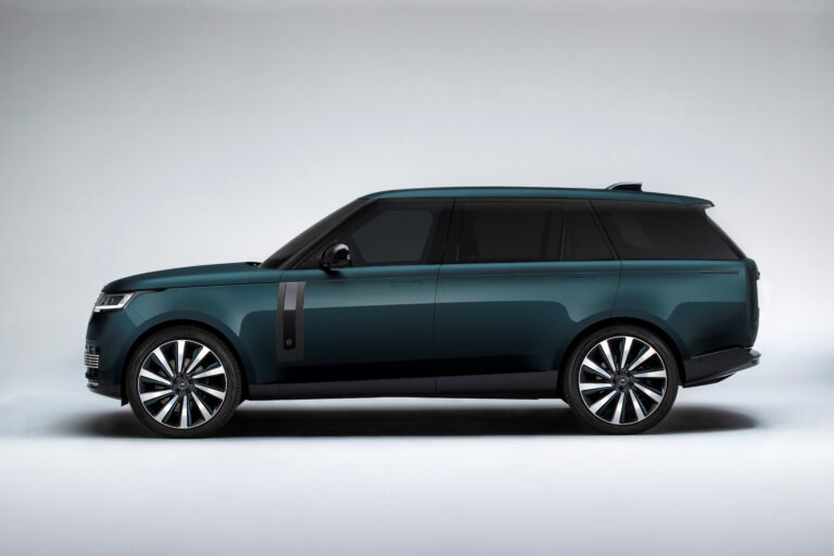 Range Rover Bespoke service