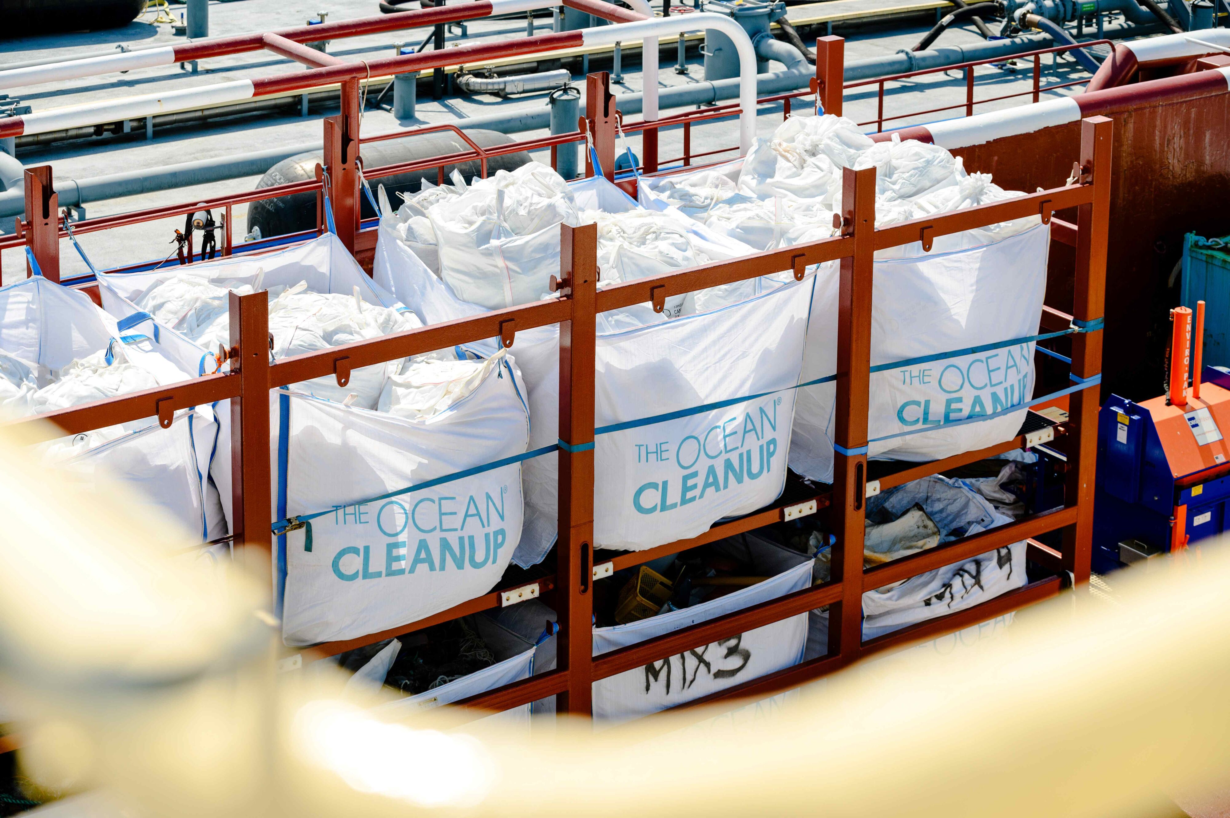 Kia cleans up the ocean