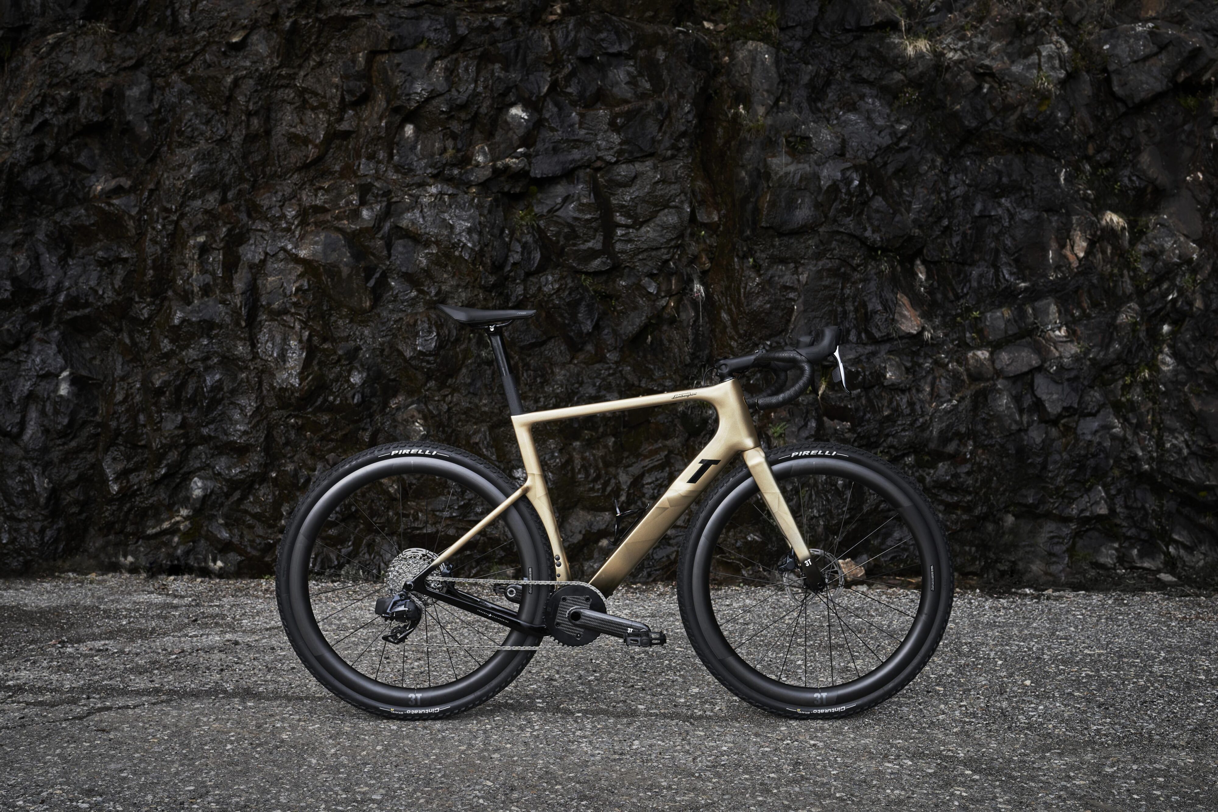 Previous collaboration between Lamborghini and 3T bicycles