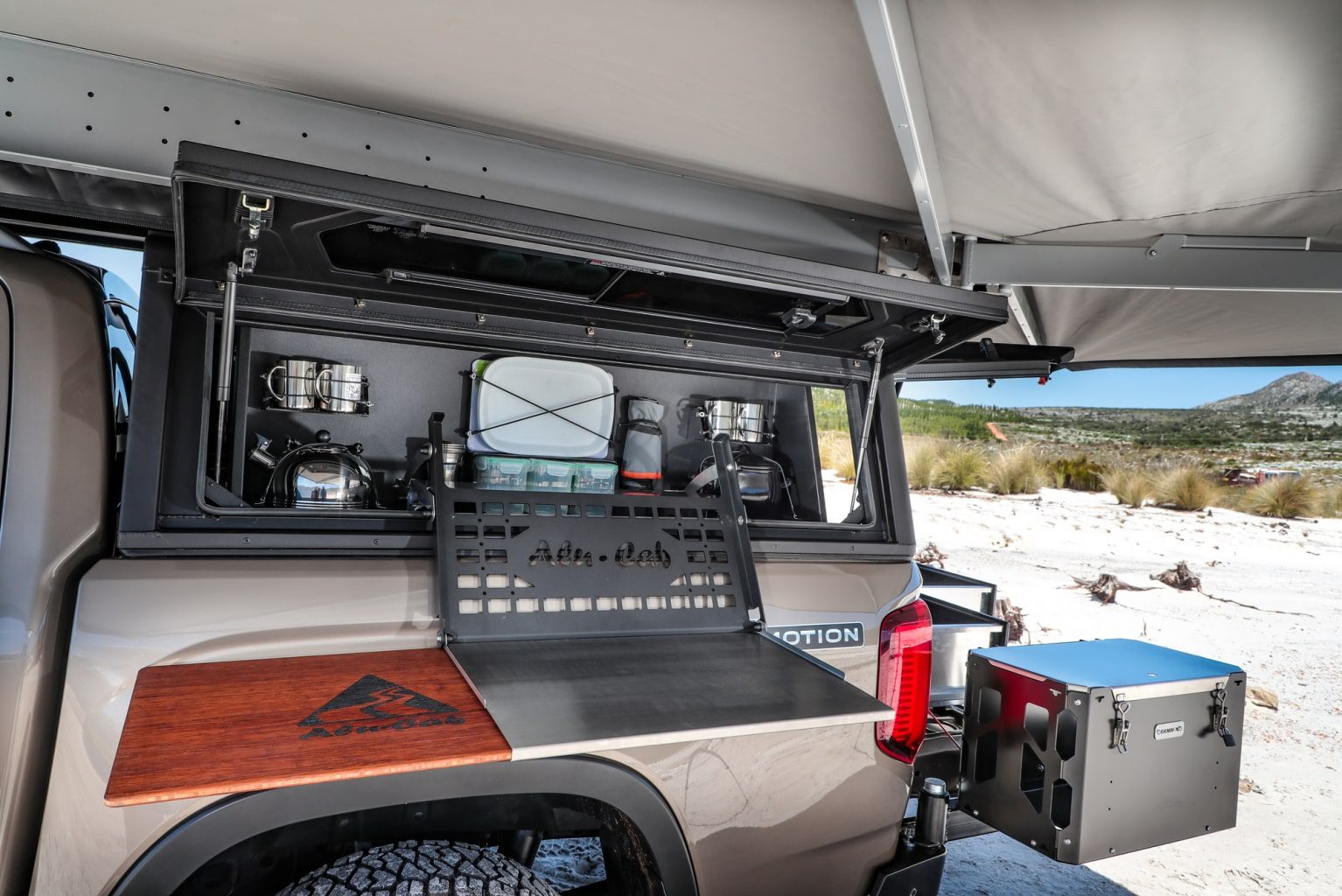 Amarok camper