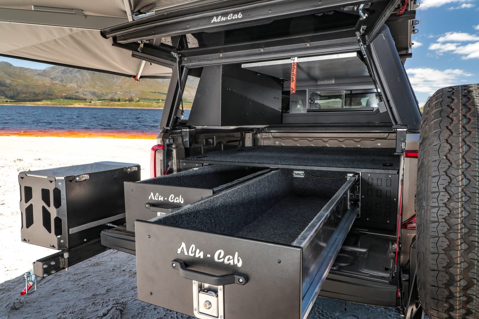 Amarok camper