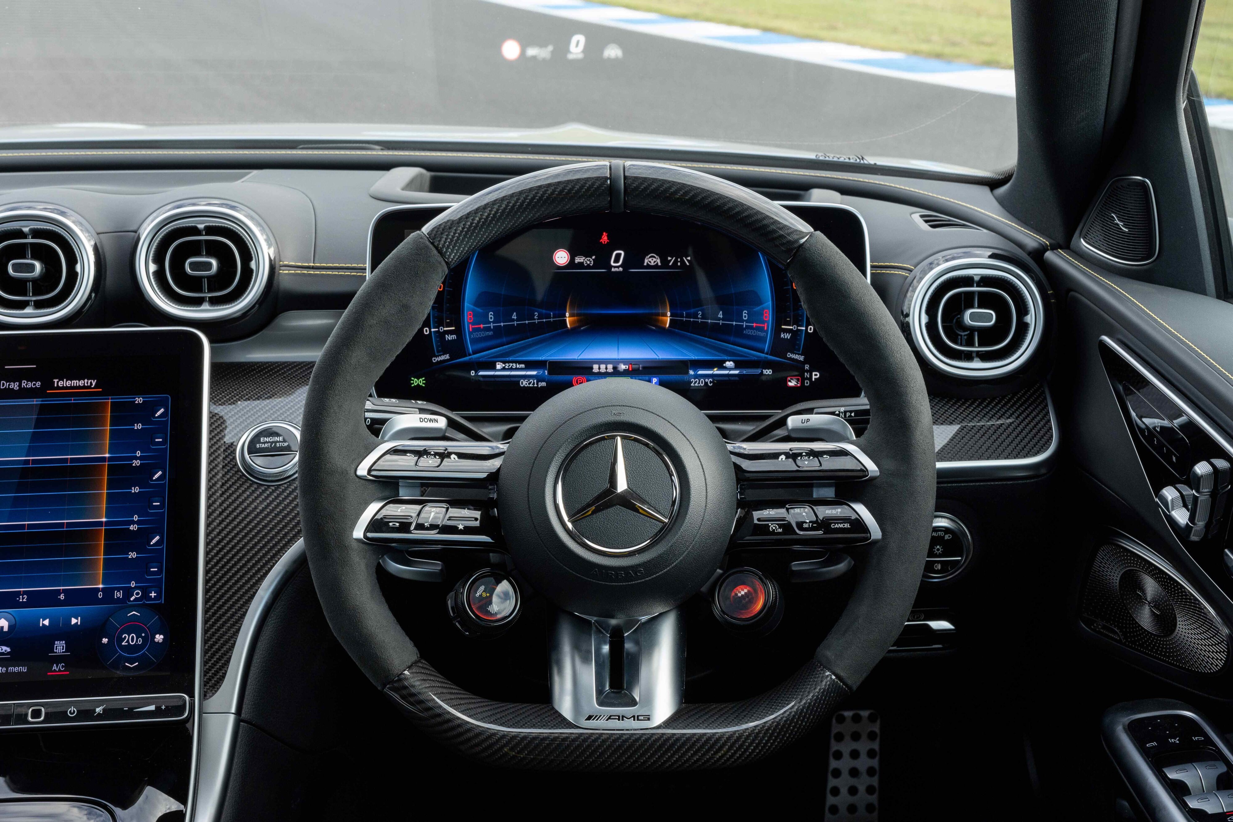 The new Mercedes-AMG C 63 S E PERFORMANCE