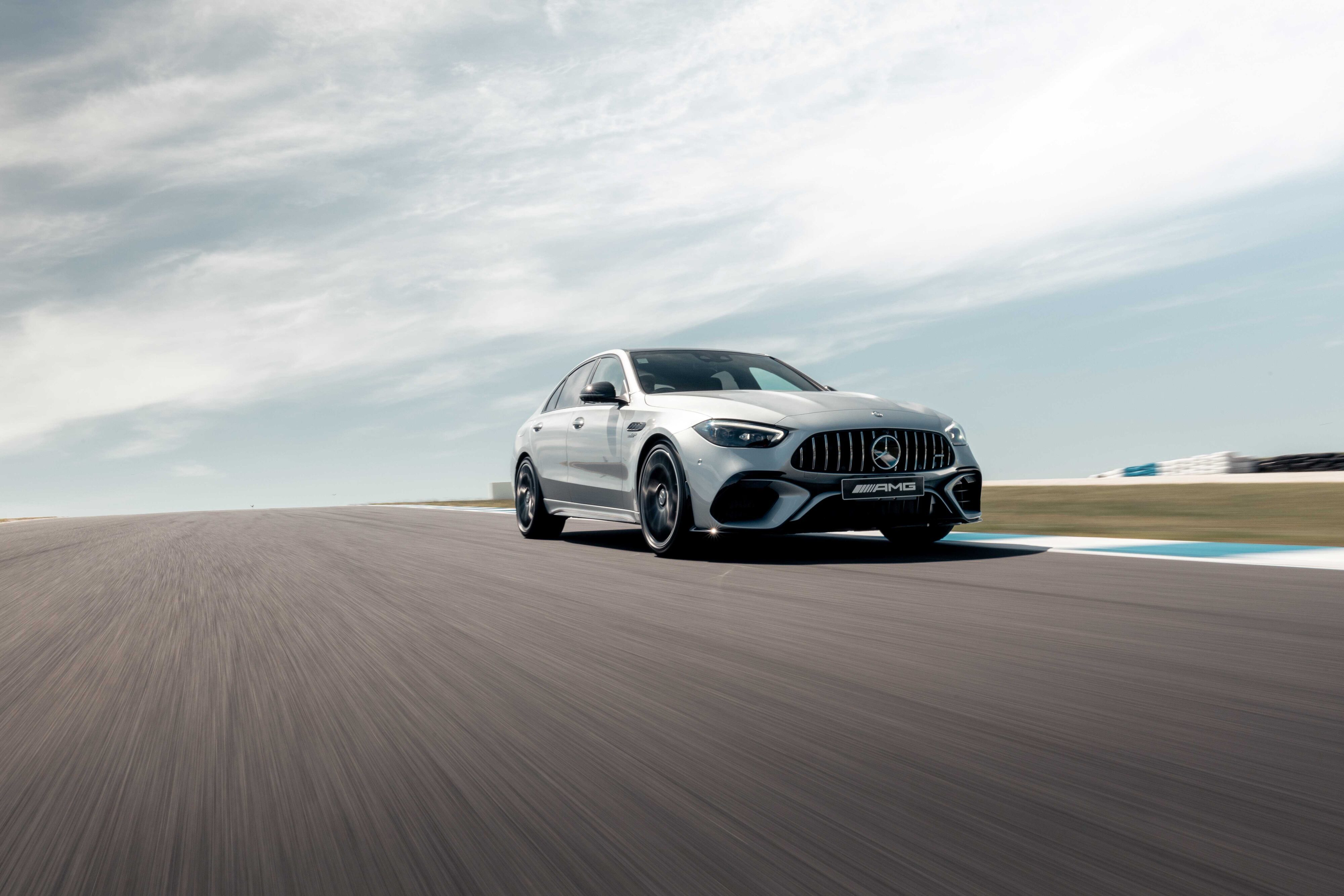 The new Mercedes-AMG C 63 S E PERFORMANCE