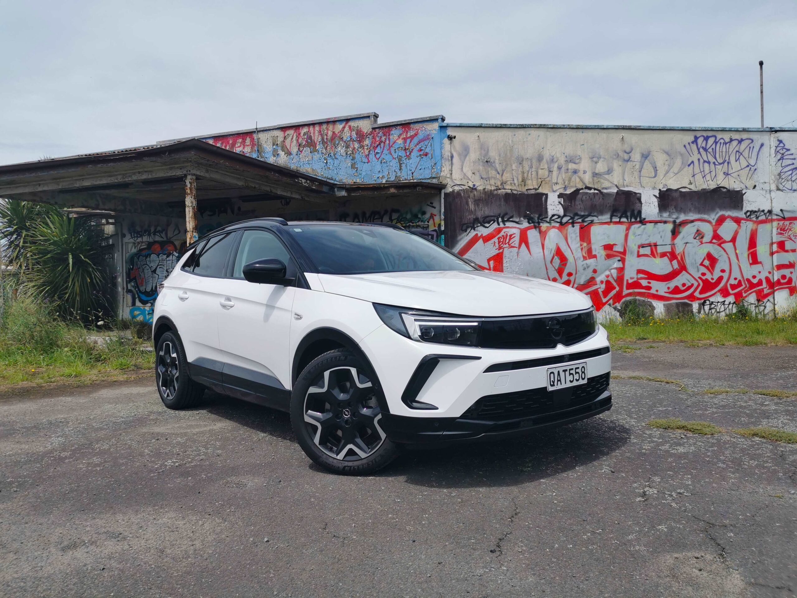 Opel Grandland PHEV review