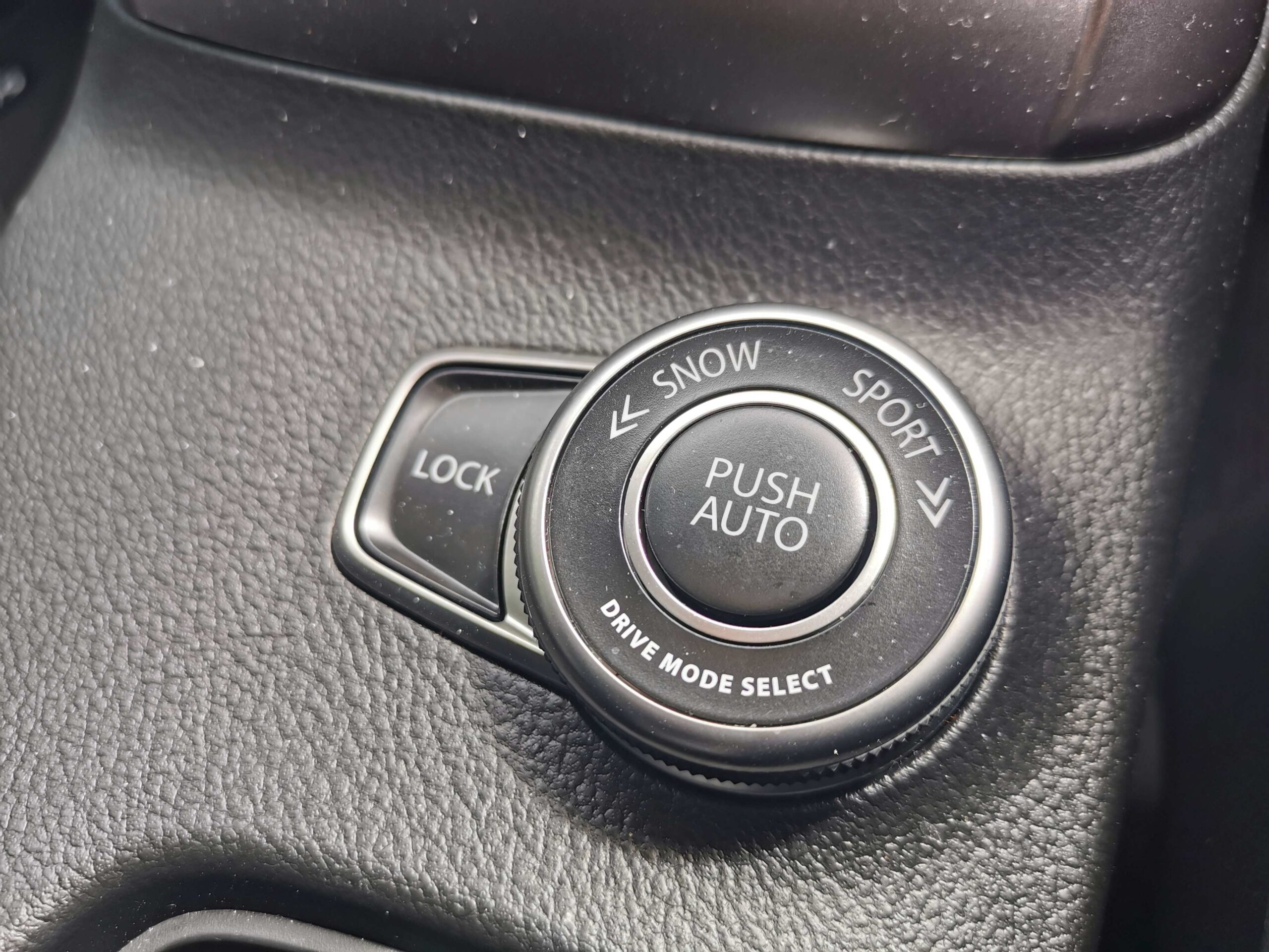 Suzuki S-cross hybrid review NZ