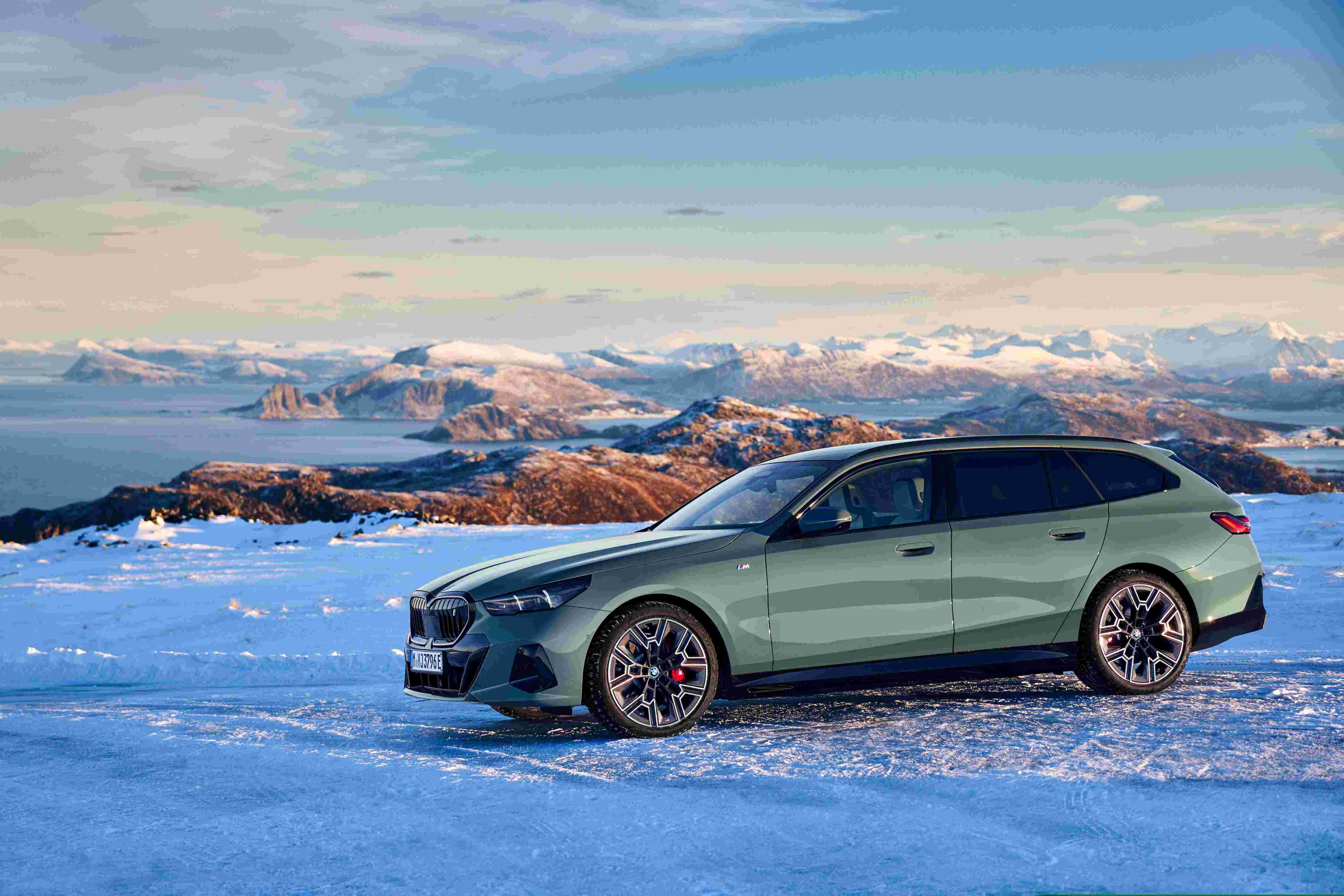 BMW i5 Touring xDrive NZ