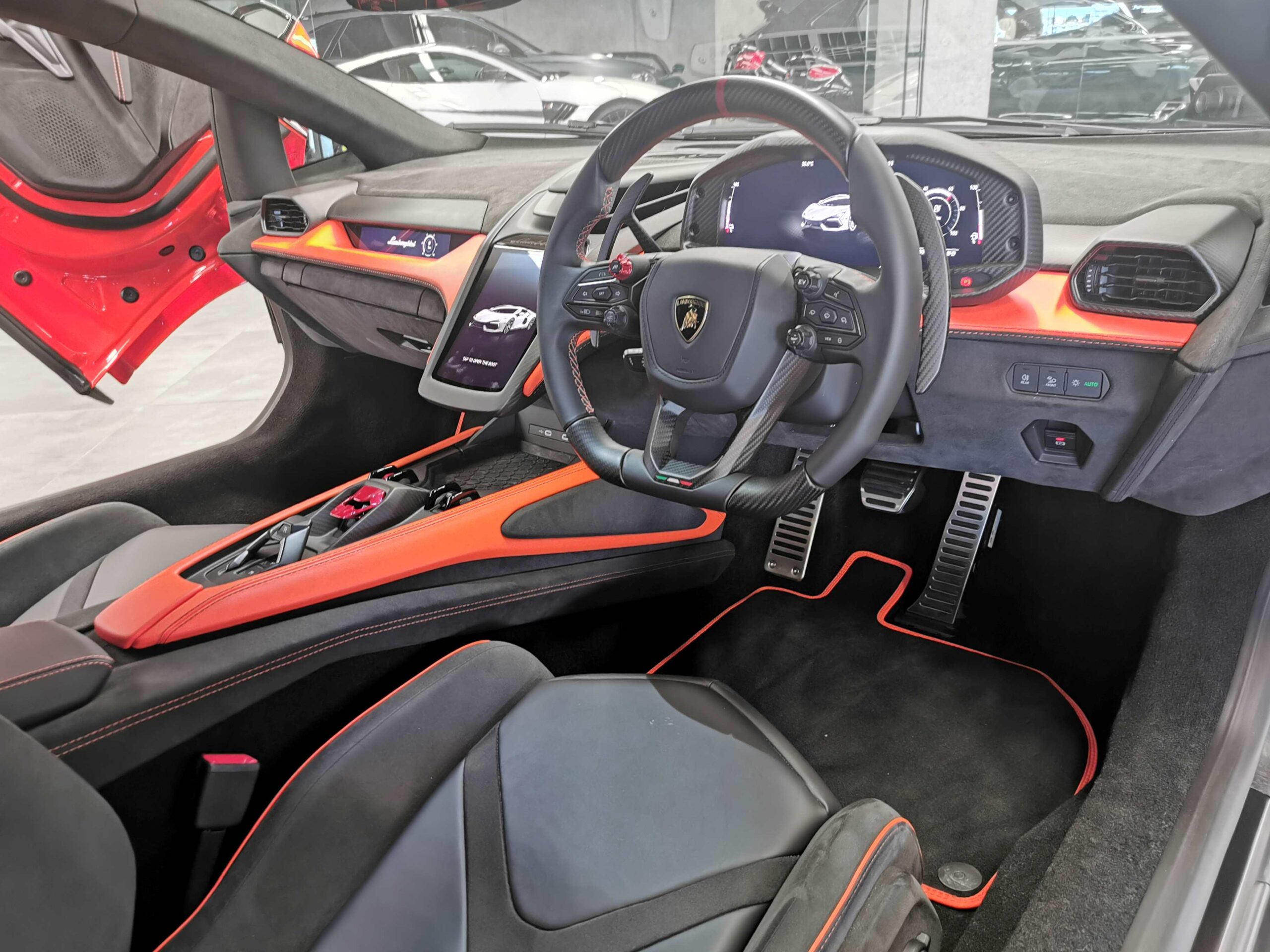 Lamborghini Revuelto reveal NZ