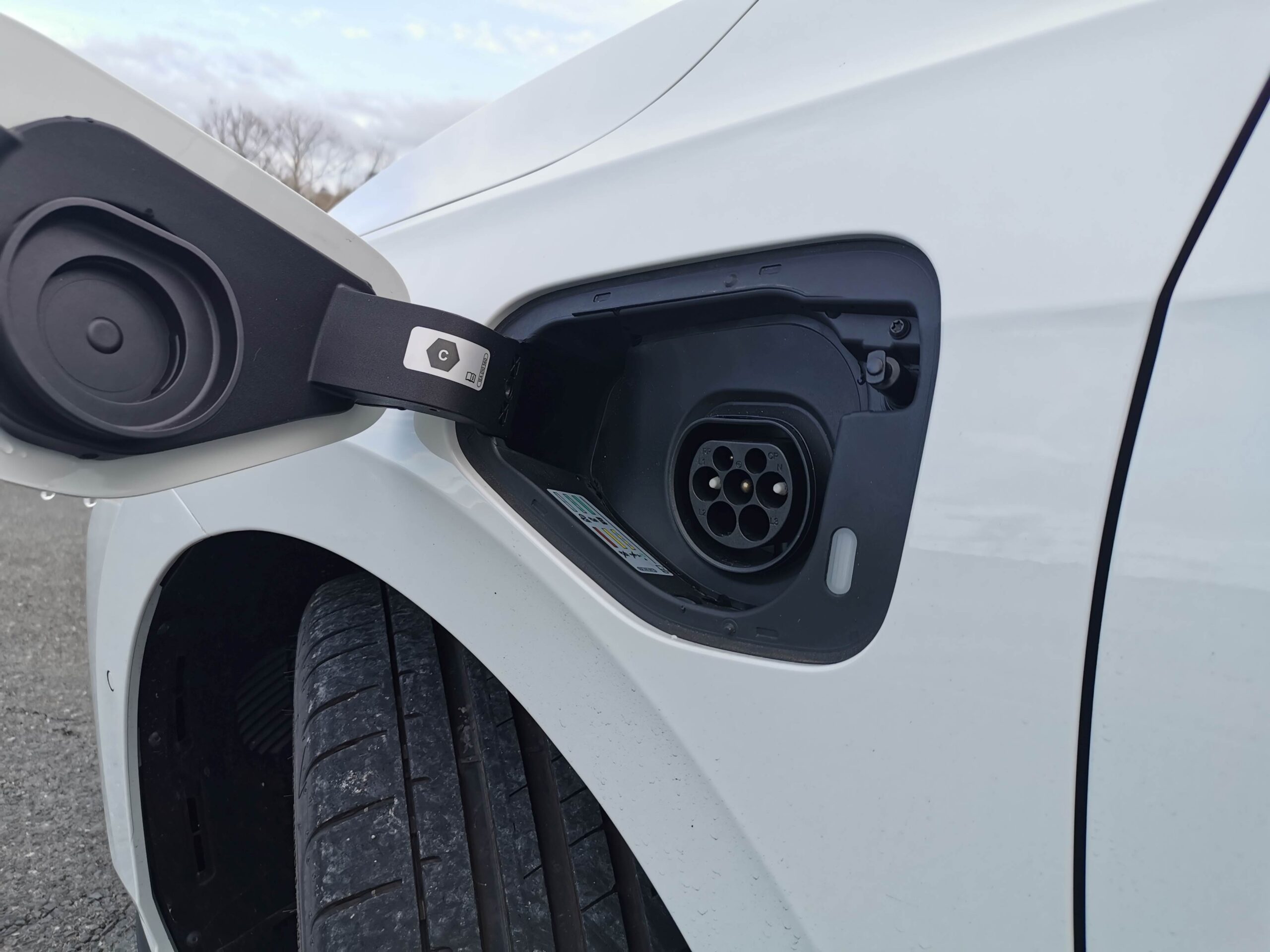 VW Golf GTE review NZ