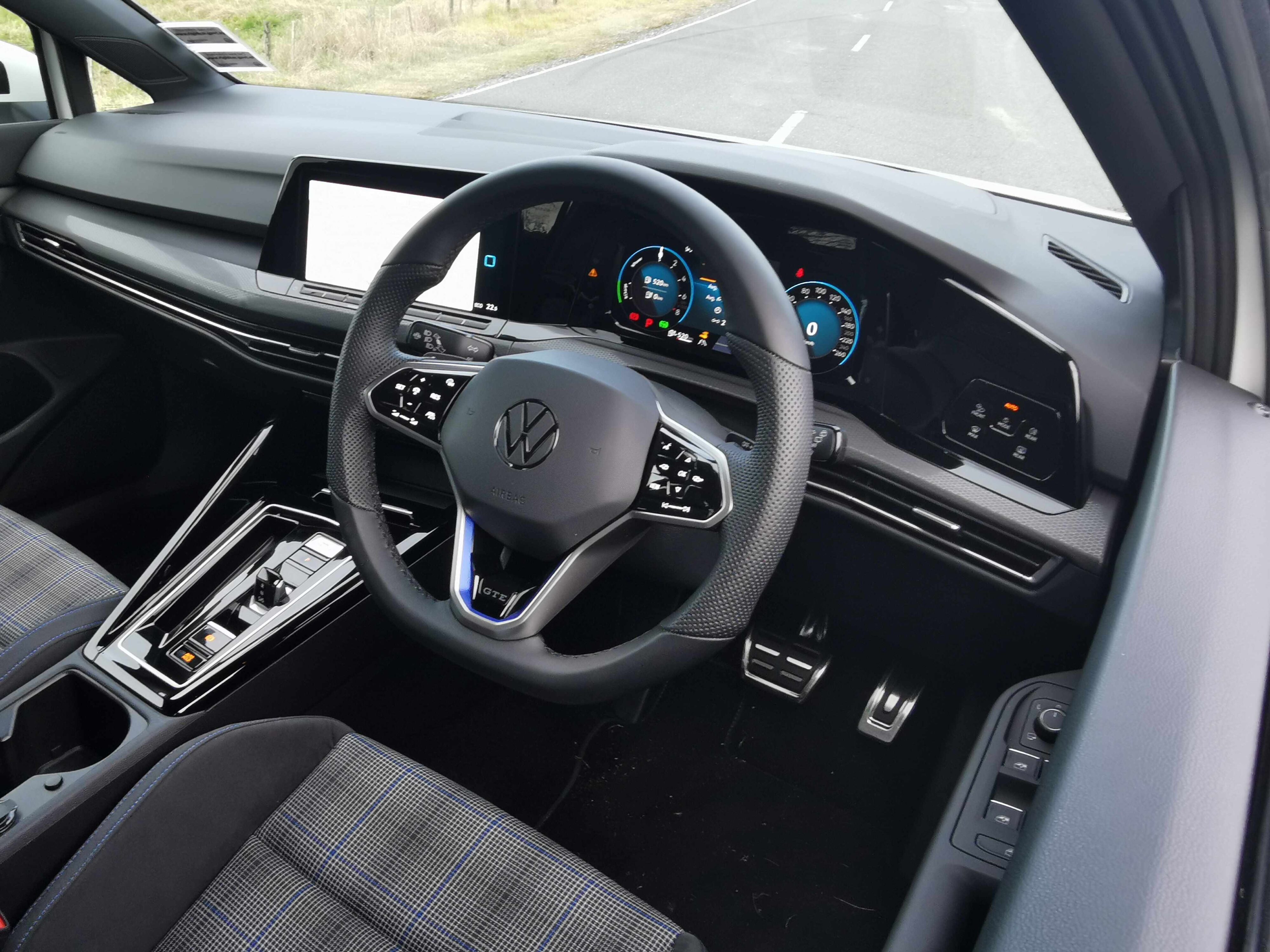 VW Golf GTE review NZ