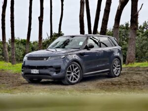 2024 Range Rover Sport D250 SE review NZ