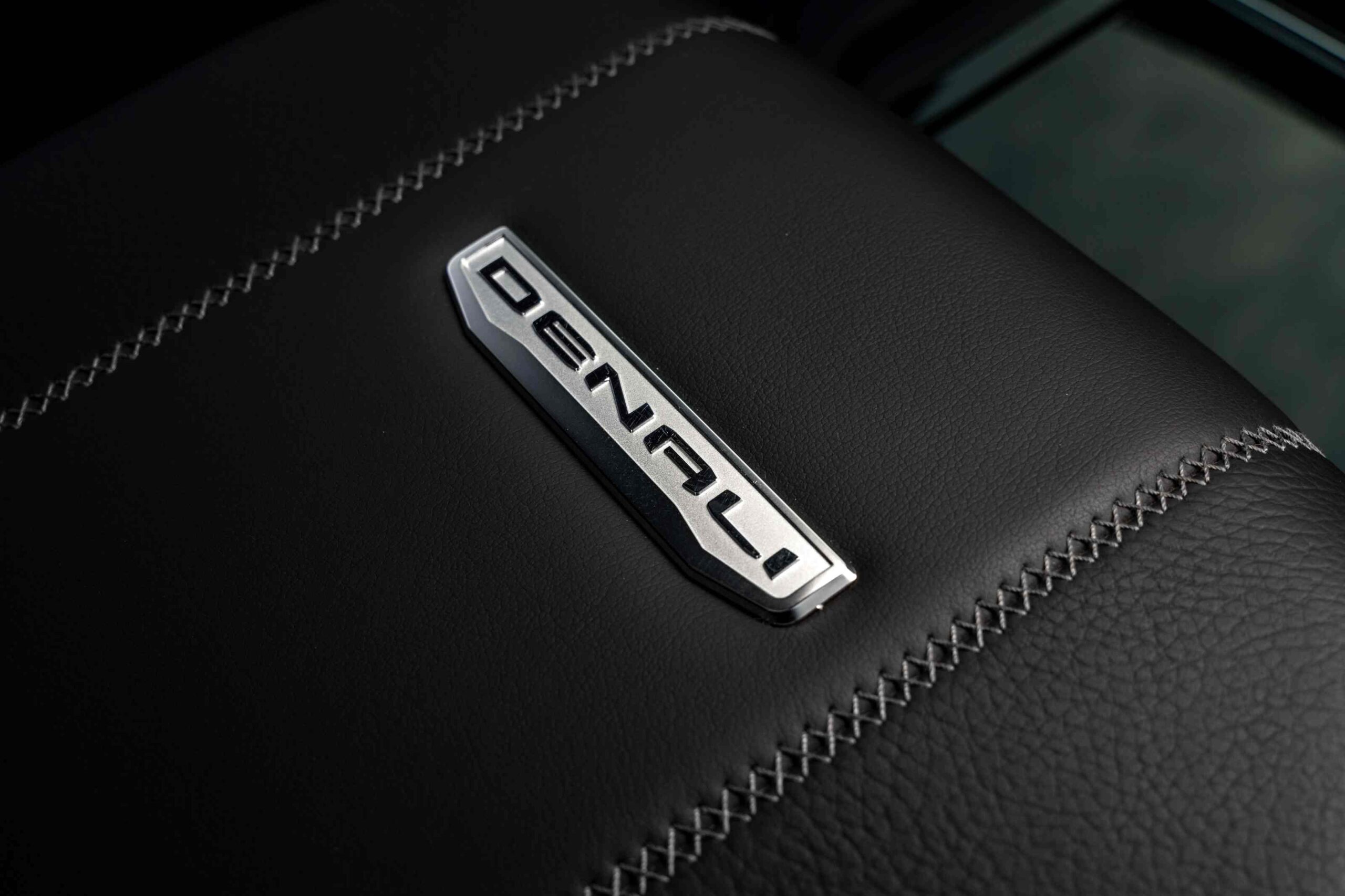 2025 GMC Yukon Denali NZ