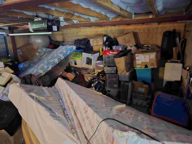 Guide to Declutter your garage
