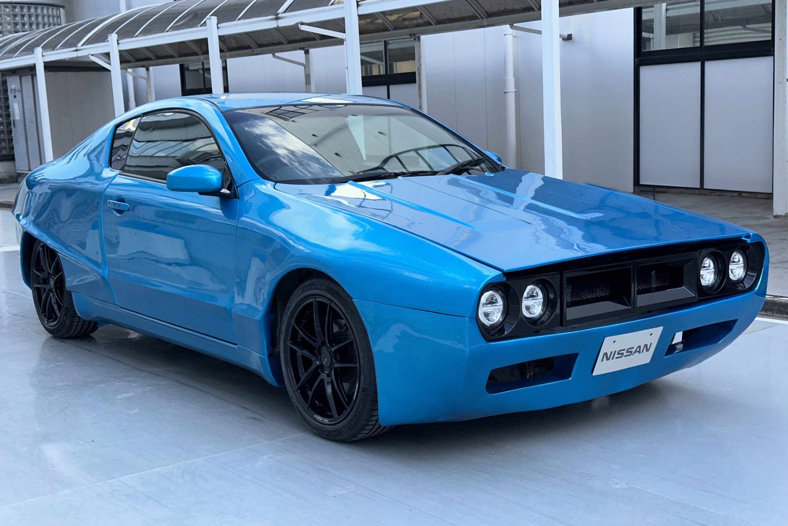 Nissan showcases College Students Concepts at Tokyo Car Salon