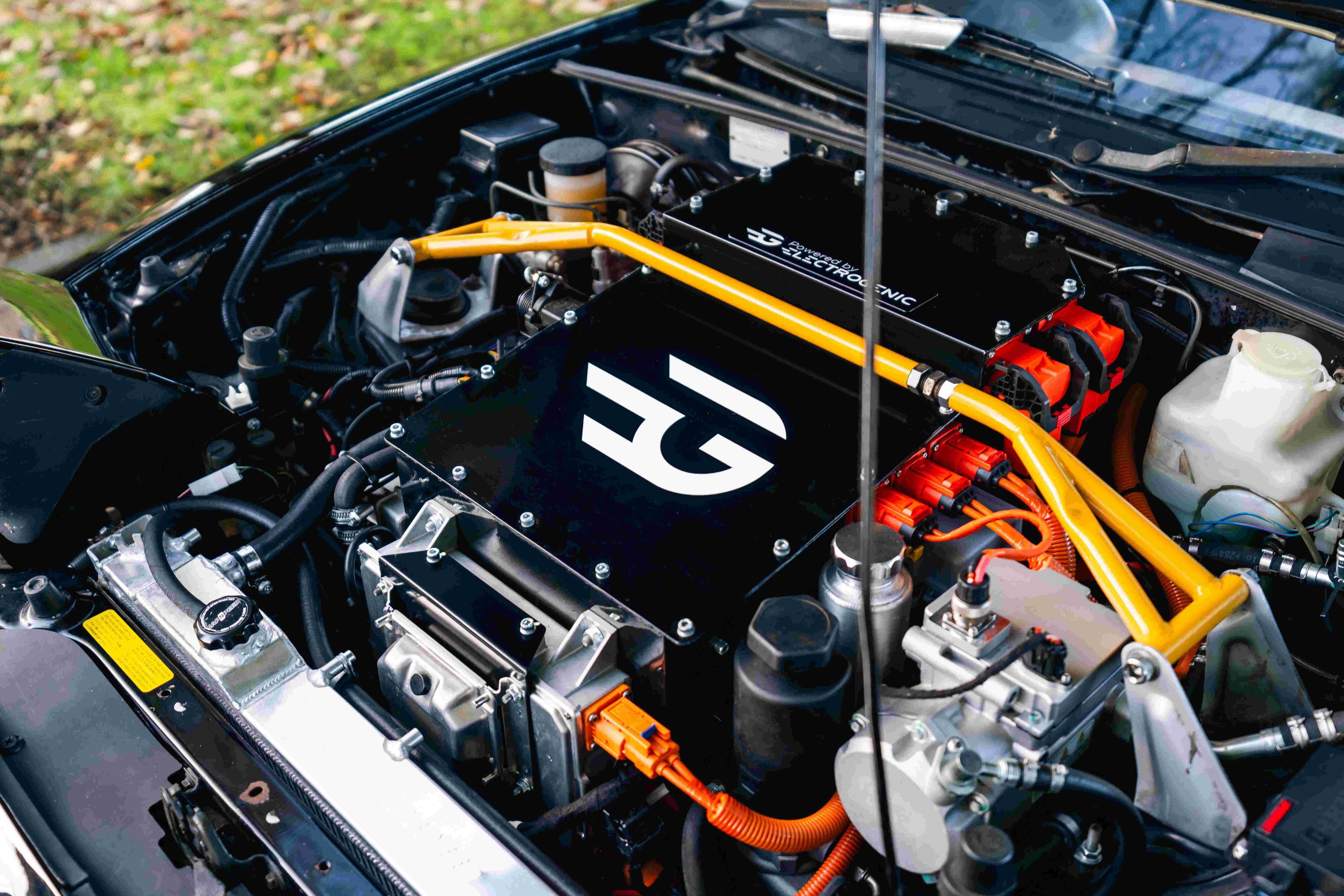 Mazda MX-5 EV